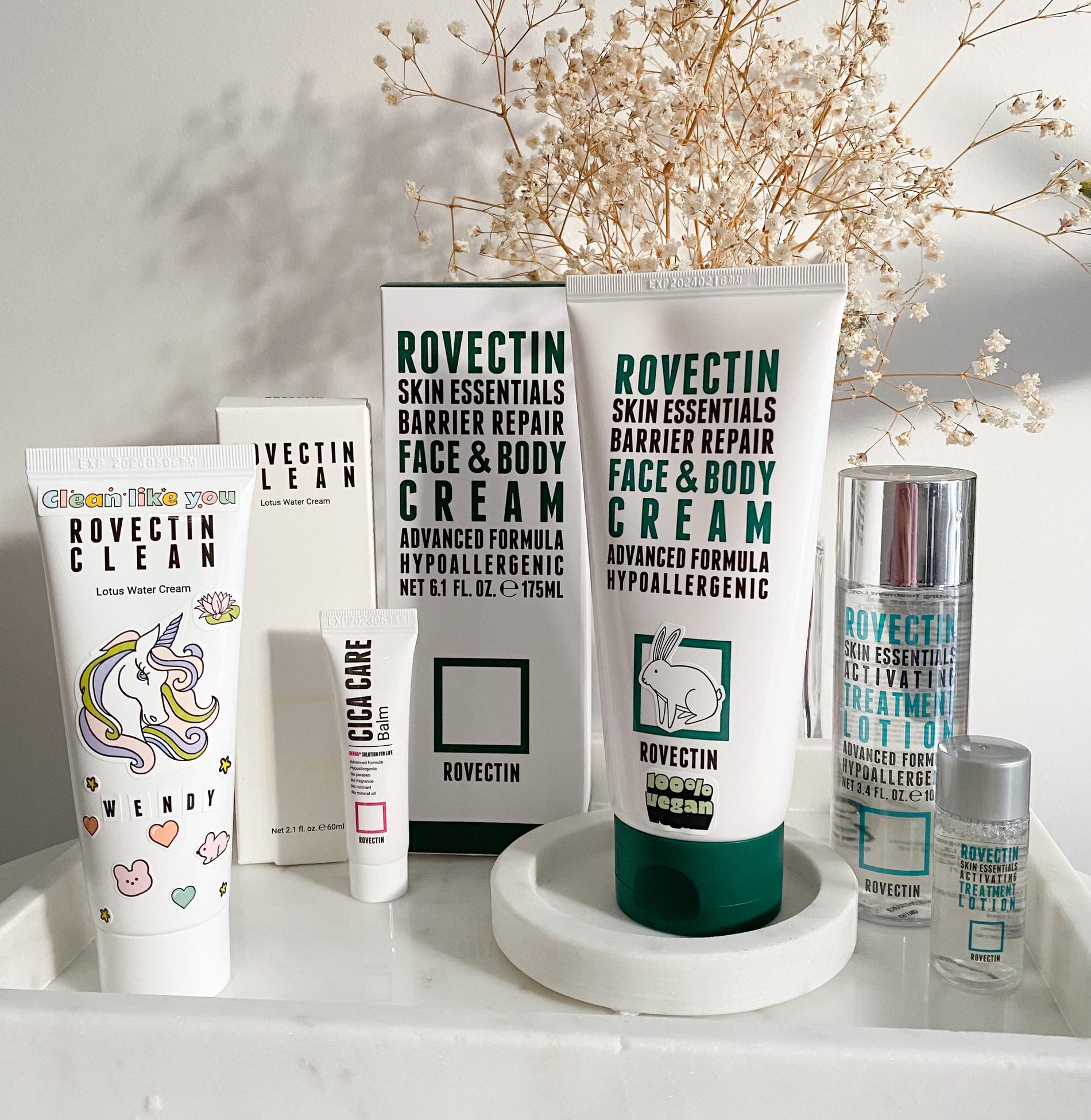 Review Blogpost by @luluwendyy: Rovectin Lotus Water Cream and Barrier Repair Face & Body Cream