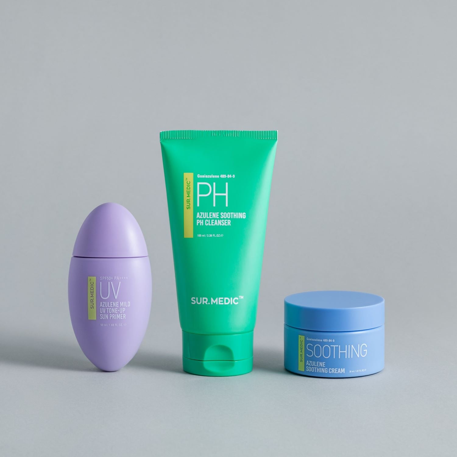 NEOGEN Sur.Medic X Dreamcatcher Ji U Hyeon skincare set with azulene soothing care products displayed on a white background.