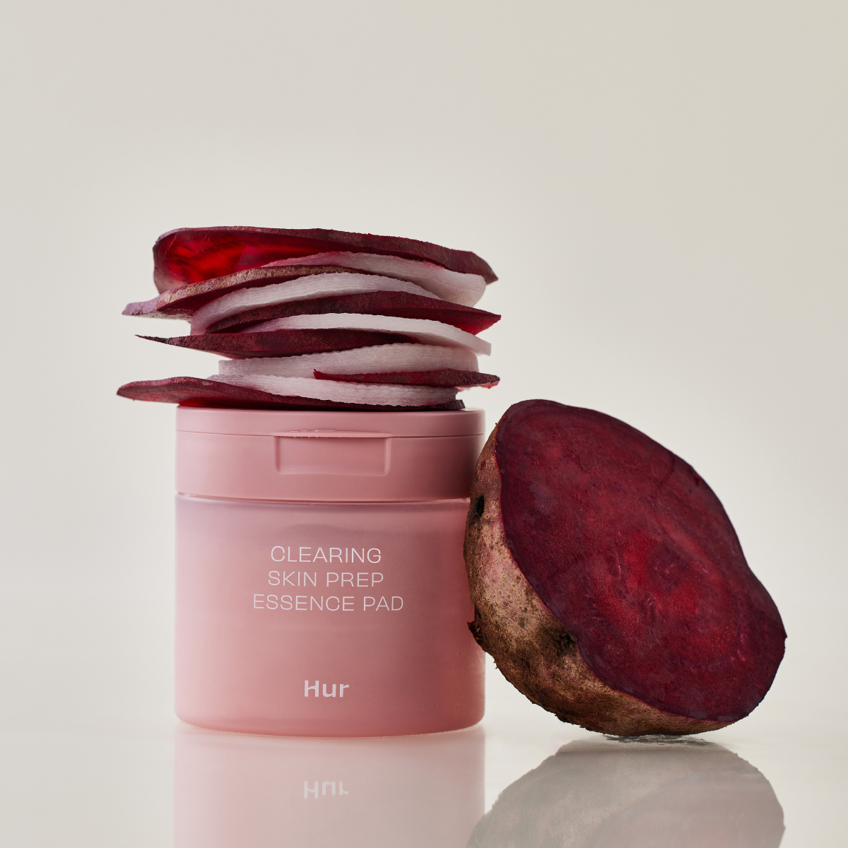 House of Hur Clearing Skin Prep Essence Pad 70pcs toner pad with textured surface for gentle exfoliation and skin clarity.