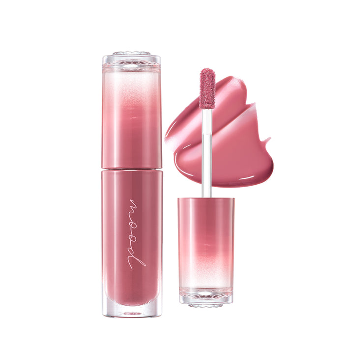 Peripera Ink Mood Glowy Tint Honey K-ookie lip tint with glossy honey-colored finish on lips, showcasing vibrant, natural shine.