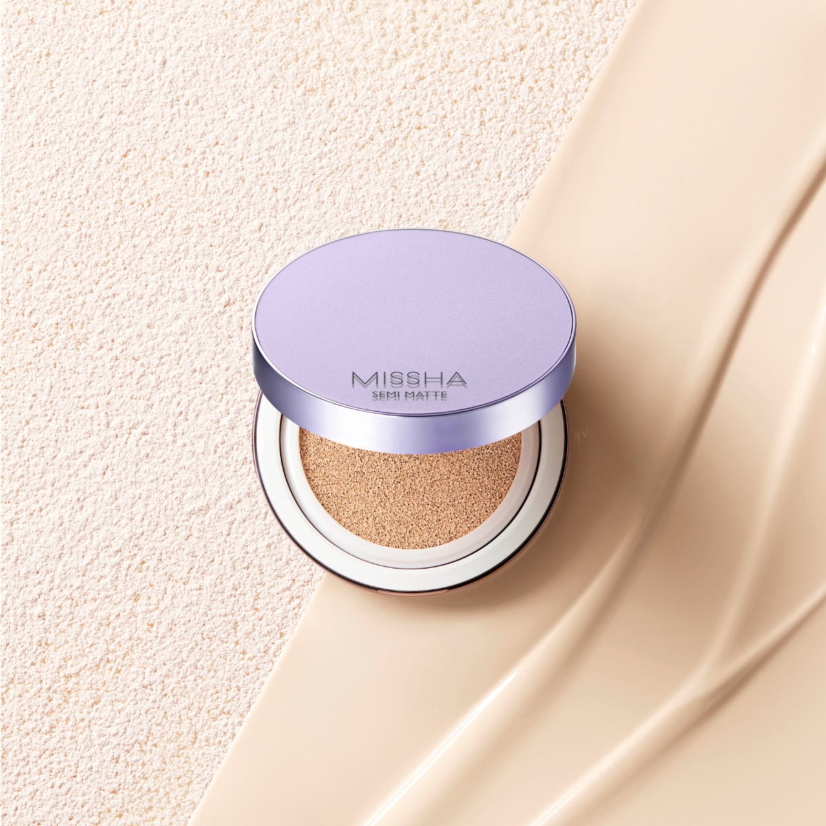 Missha Layering Fit Cushion Semimatte foundation in 15g with four shades, showing the compact with open cushion and shades inside.