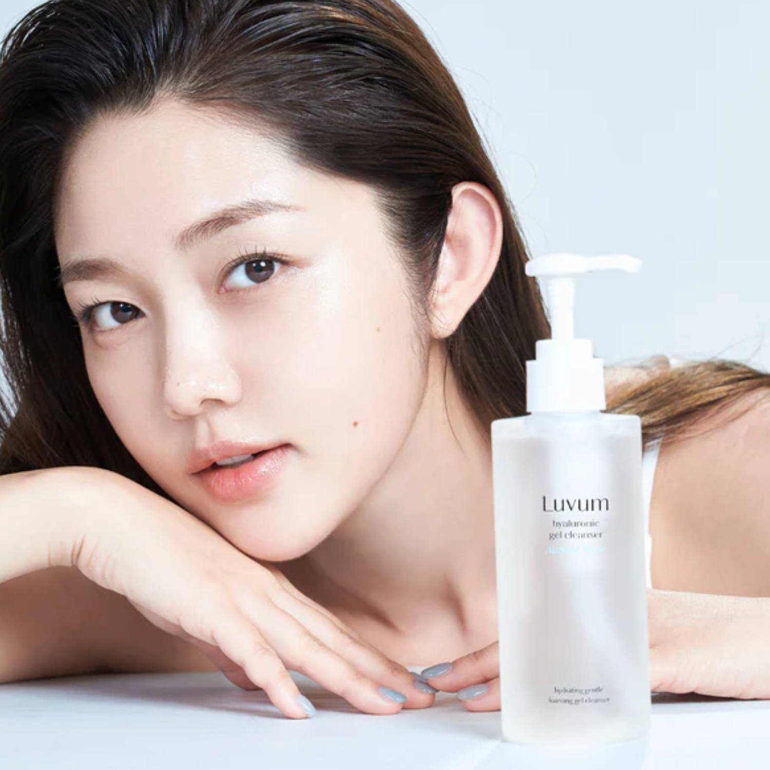 Luvum Bamboo Hyaluronic Moisture Gel Cleanser 200ml - Shop K-Beauty in Australia