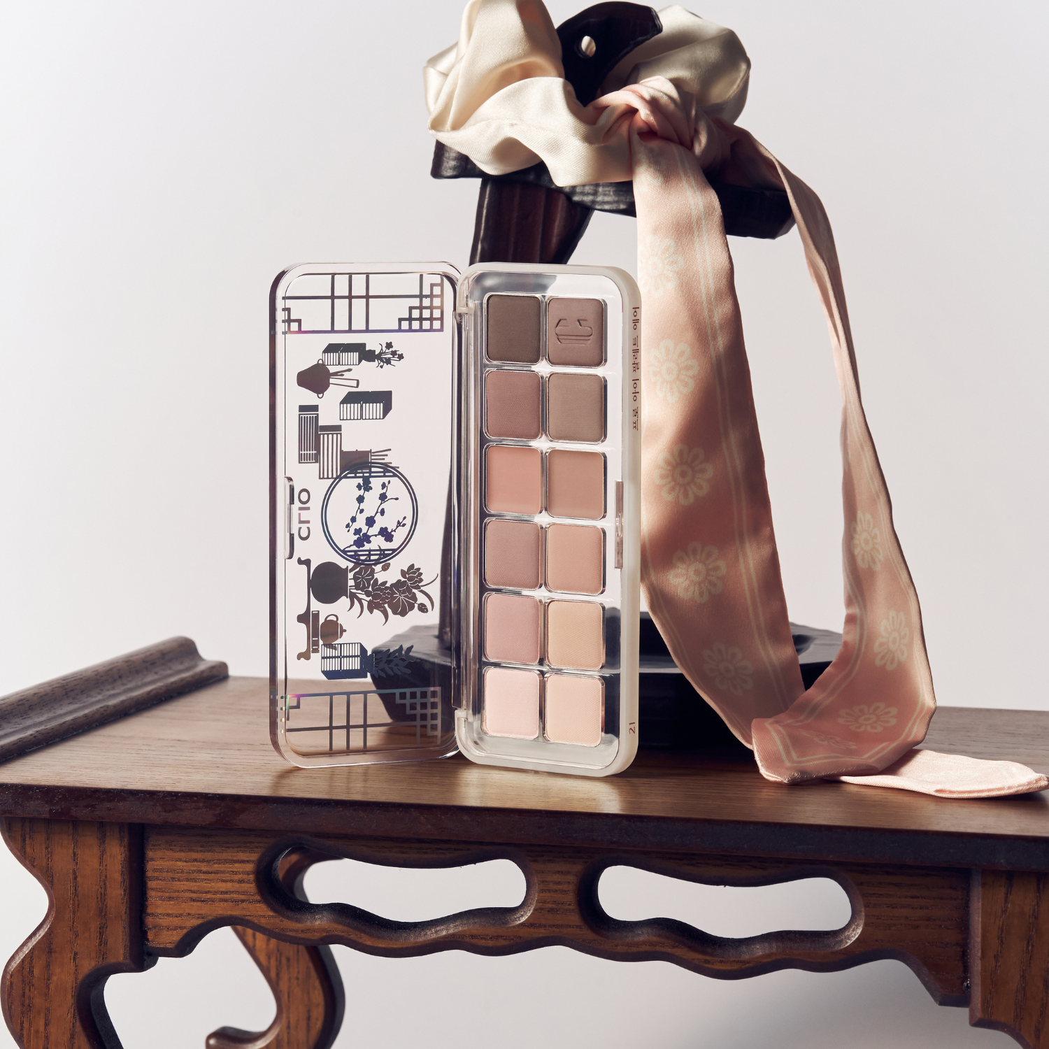 Clio Pro Eye Palette Air [Royal Edition] - Shop K-Beauty in Australia