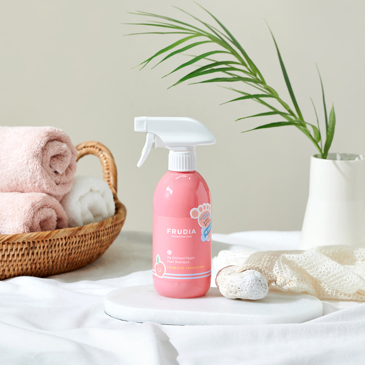 Frudia My Orchard Peach Foot Shampoo bottle with peach-themed label, 390ml, showing a clear view of the product and branding.