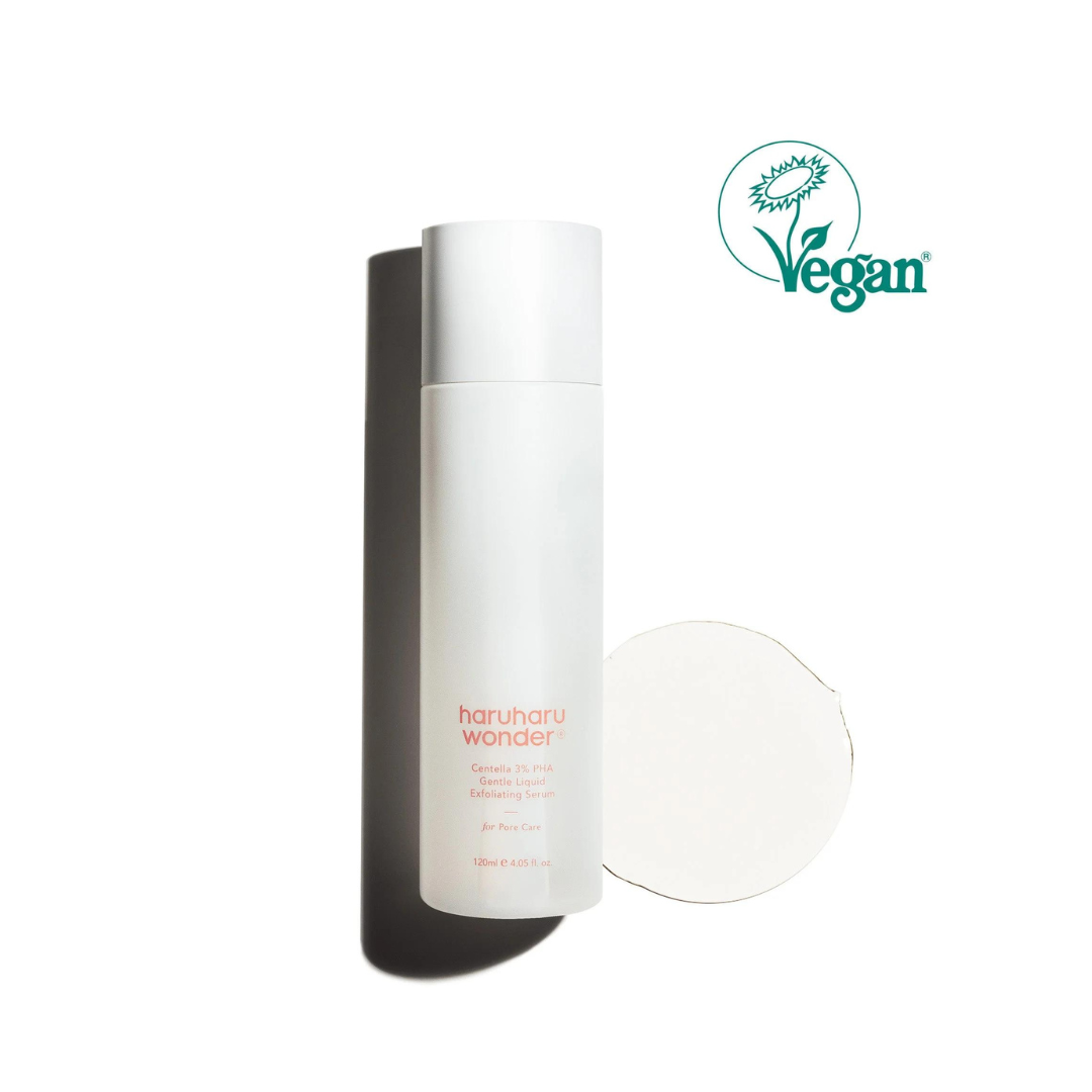 Haruharu Wonder Centella 3% PHA gentle exfoliating serum in a 120ml bottle with a clear pump dispenser.