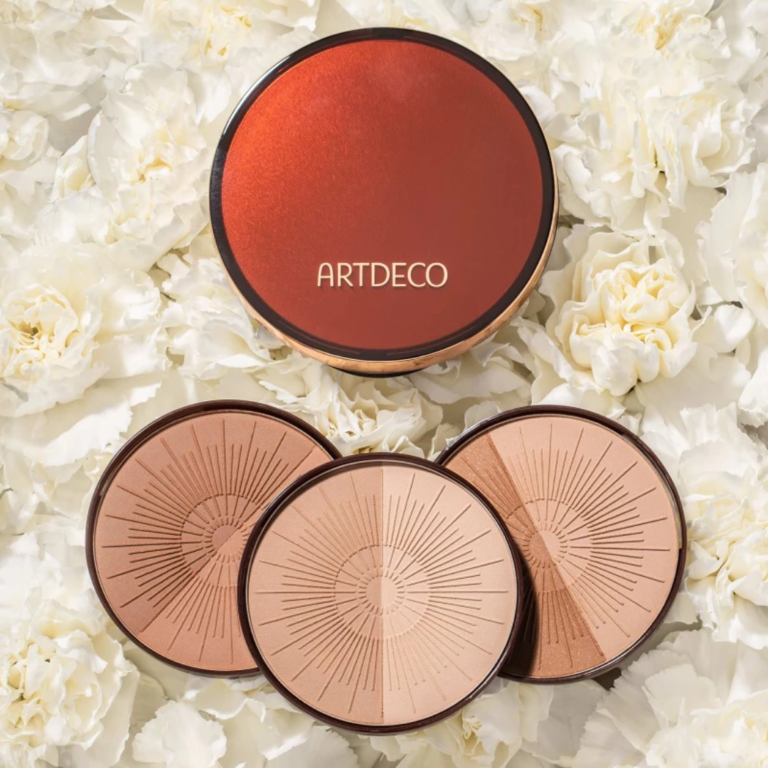 ARTDECO contour bronzing powder compact with long-lasting formula, featuring shades for natural sun-kissed glow.
