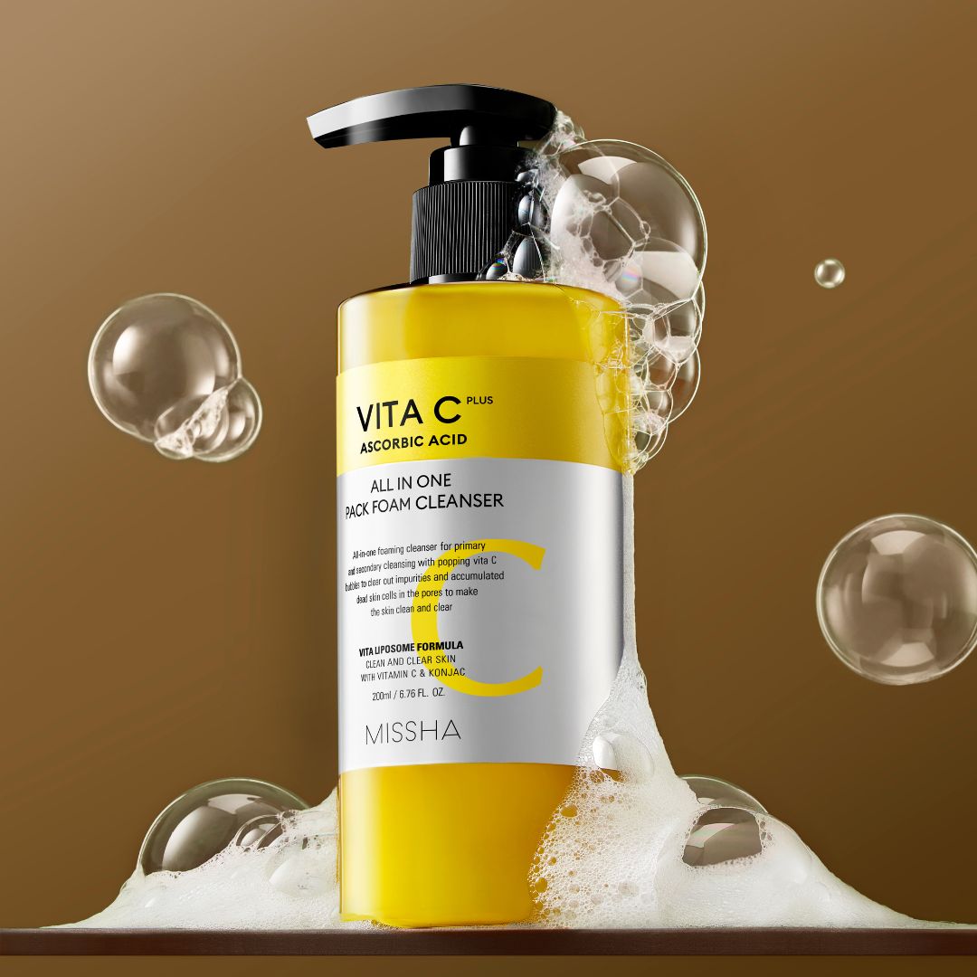 Missha Vita C Plus All In One Pack foam cleanser in 200ml gel and foam cleanser bottle with bright packaging.