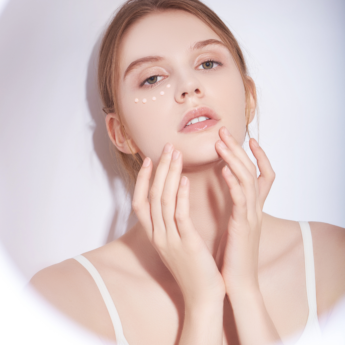 RNW Der. Blanc eye contour cream in 25ml tube, showing the sleek packaging and applicator for targeted eye area skincare.