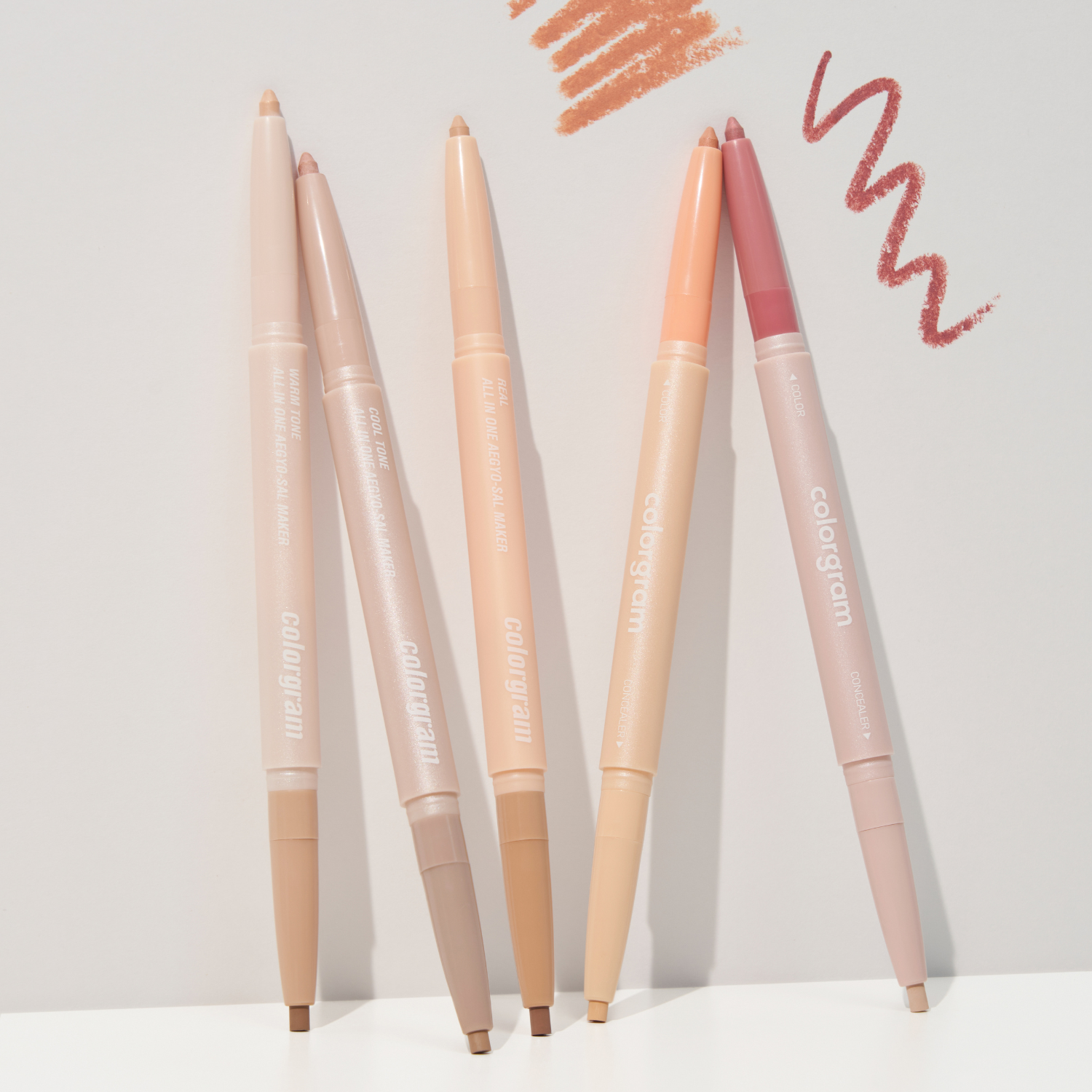 Colorgram All In One Aegyo-Sal Maker liquid eyeliner with precise applicator for creating natural eye-enhancing looks.