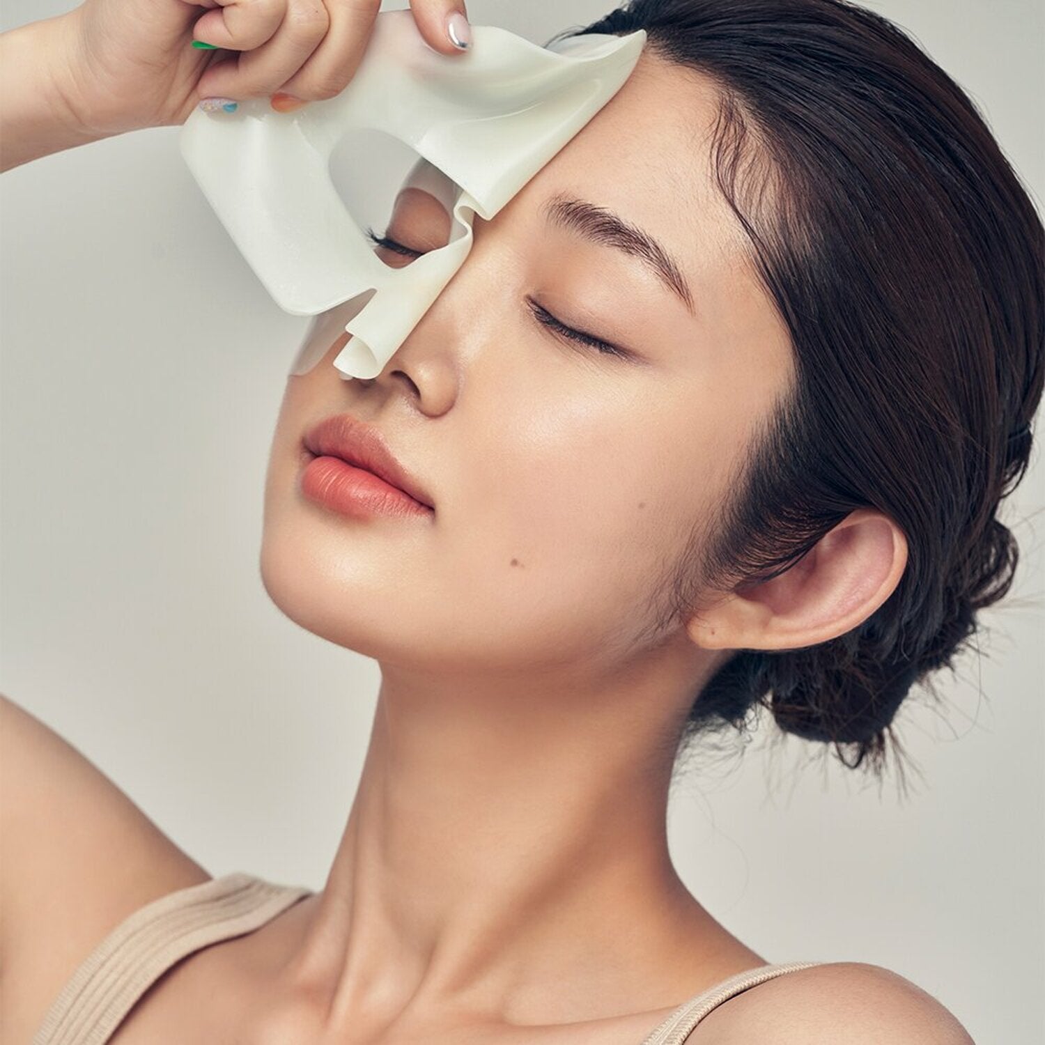 Luvum Calming Repair Cica Gel Mask Sheet Mask box with 5 pieces, featuring soothing, hydrating sheet masks for sensitive skin.