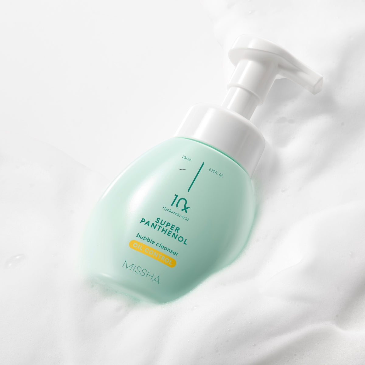 Missha Super Panthenol Bubble Cleanser gel and foam with oil control, showing the cleanser's packaging and foam texture.