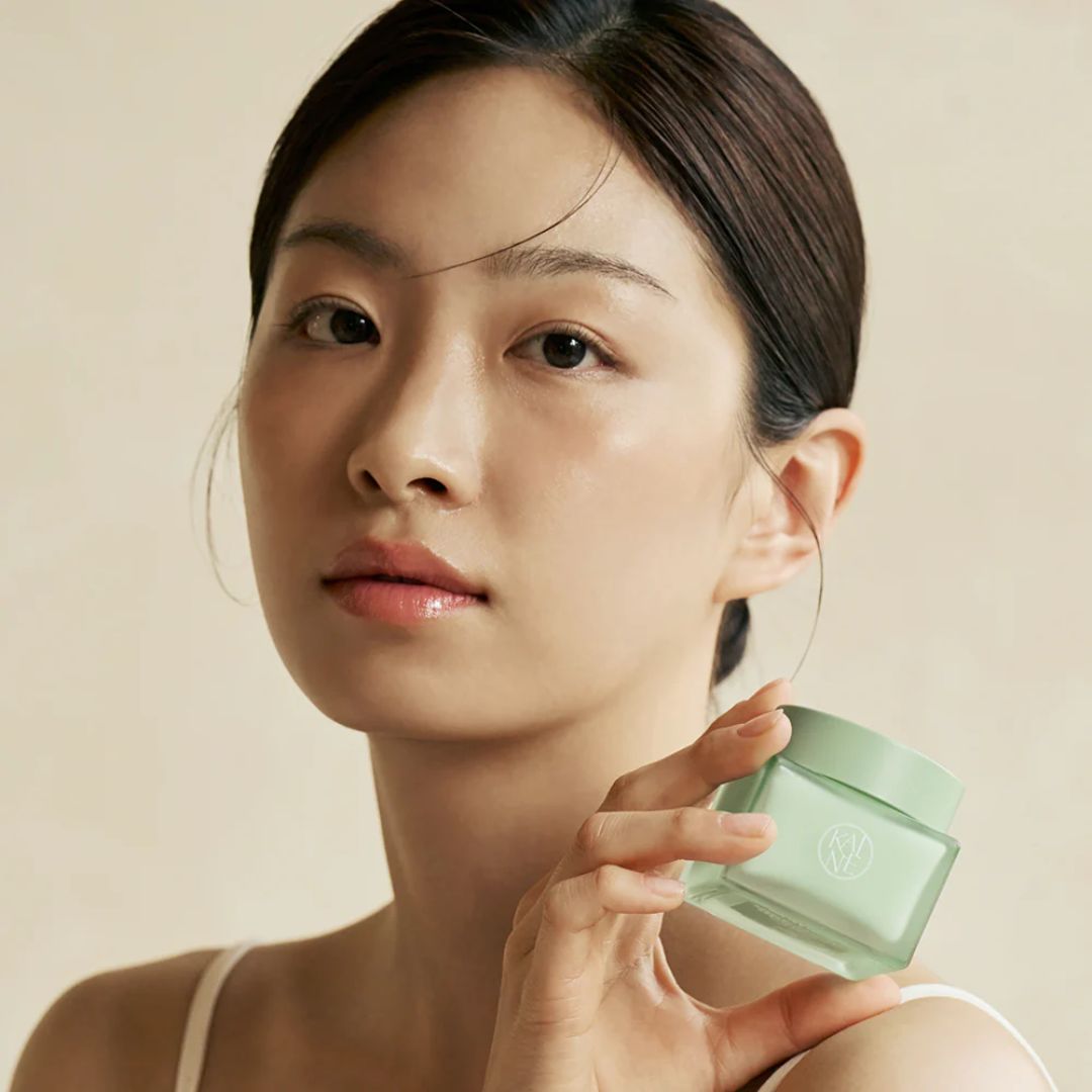 Green Calm Aqua Cream face moisturizer by KAINE, 70ml jar with light green and aqua-colored packaging.