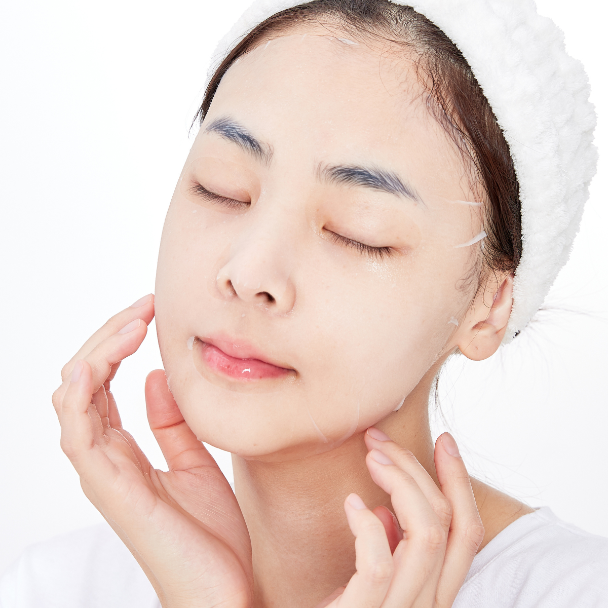 Missha Talks Vegan Squeeze Sheet Mask for skin fitness, showing the sheet mask with vegan ingredients and packaging.