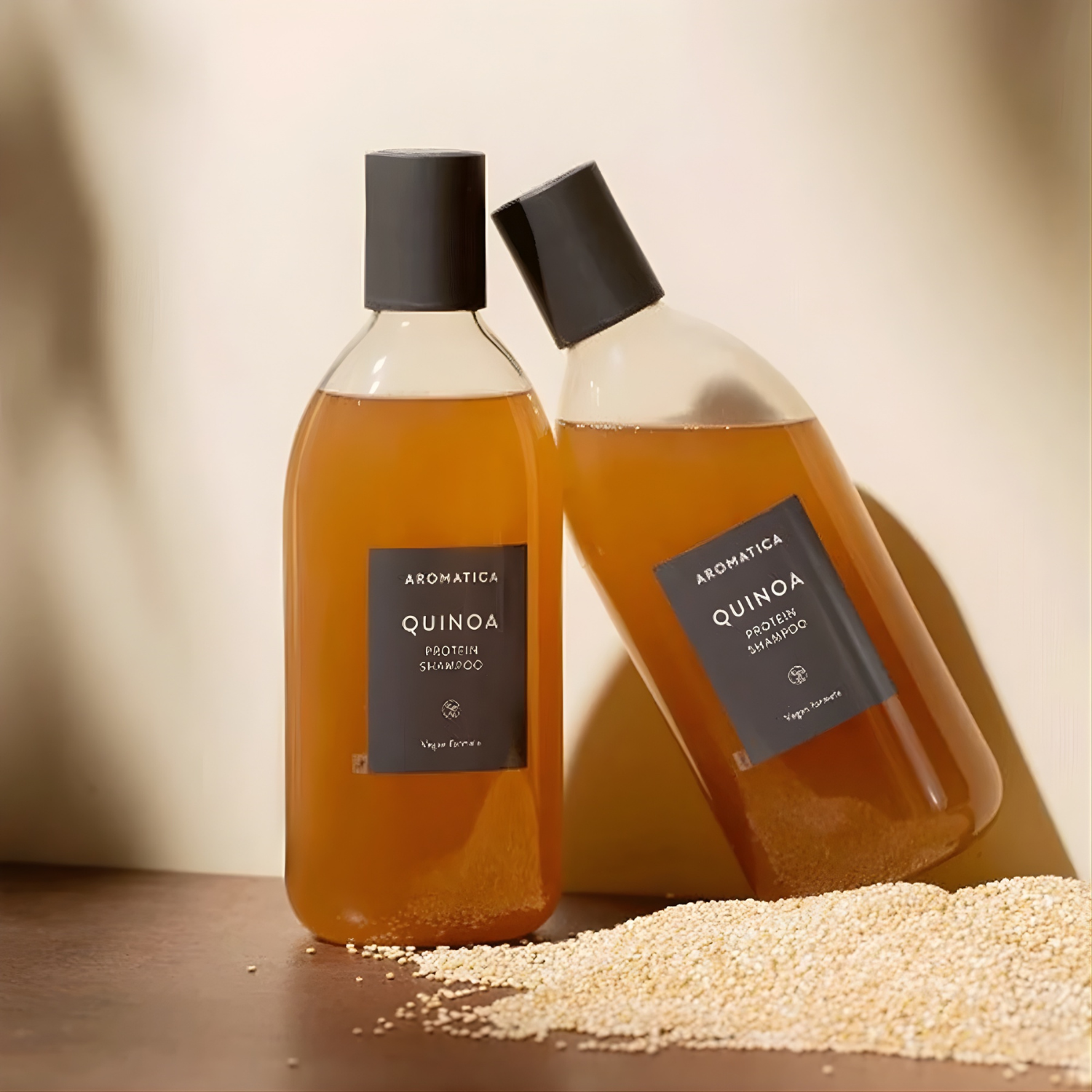 Aromatica Quinoa Protein Shampoo 400ml bottle with label and pump dispenser, natural hair care product for nourishing scalp and hair.