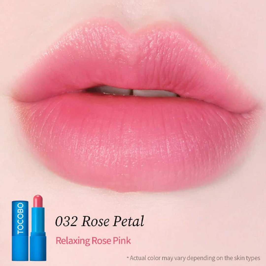 TOCOBO Powder Cream Lip Balm 3.5g in two shades, featuring smooth, creamy texture and natural color for soft lips.