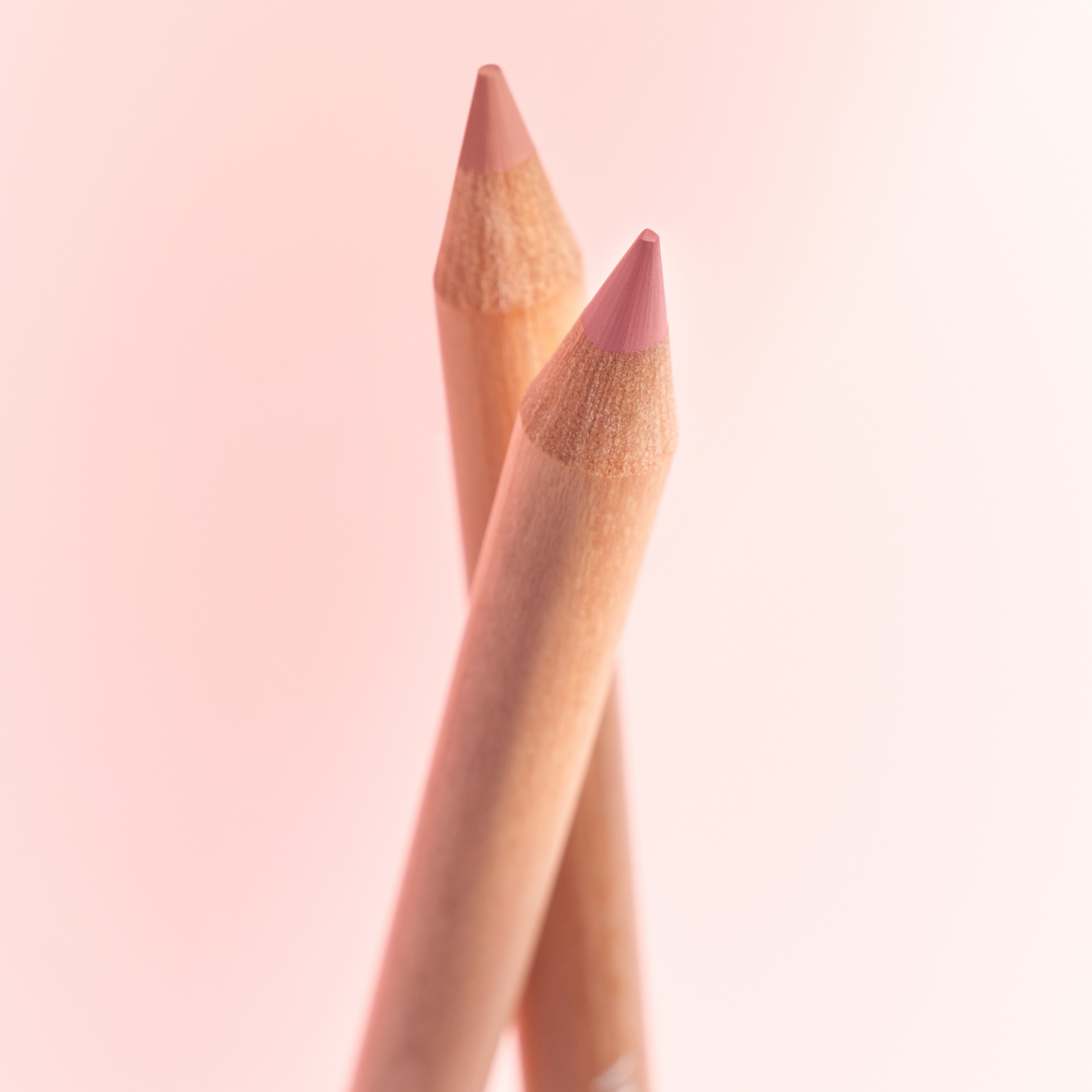 Clio Velvet Lip Pencil Set featuring four creamy lip liners in various shades, perfect for defining and shaping lips.
