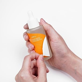 ISNTTREE C-Niacin Toning Ampoule Hand Model