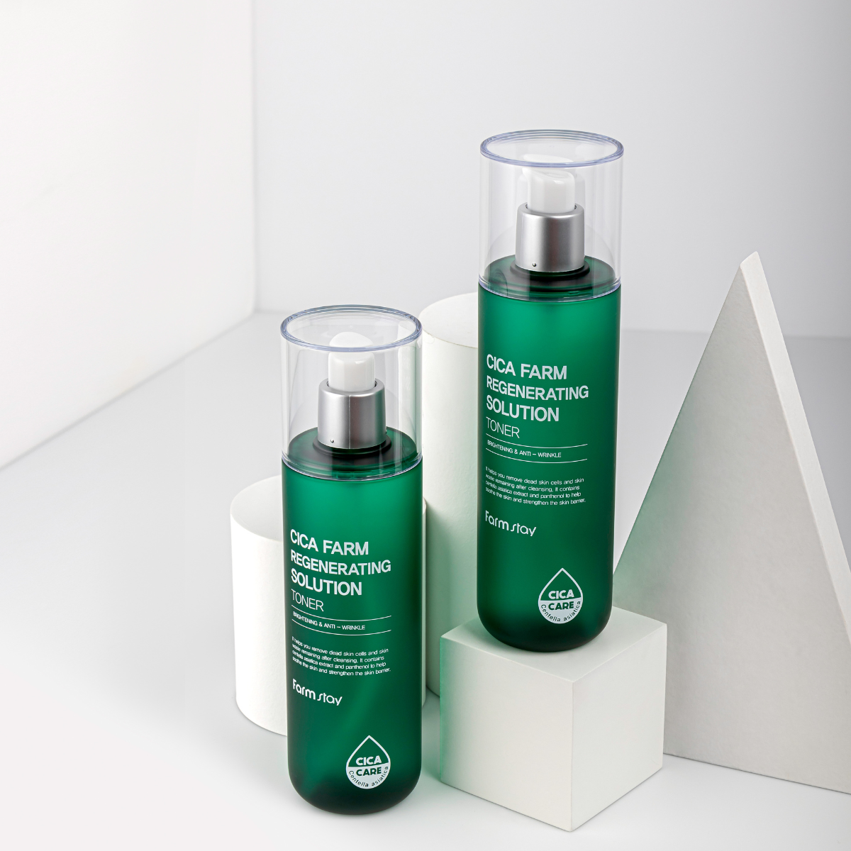 Farmstay Cica Farm Regenerating Solution Toner in 200ml bottle, featuring soothing and hydrating skincare ingredients.