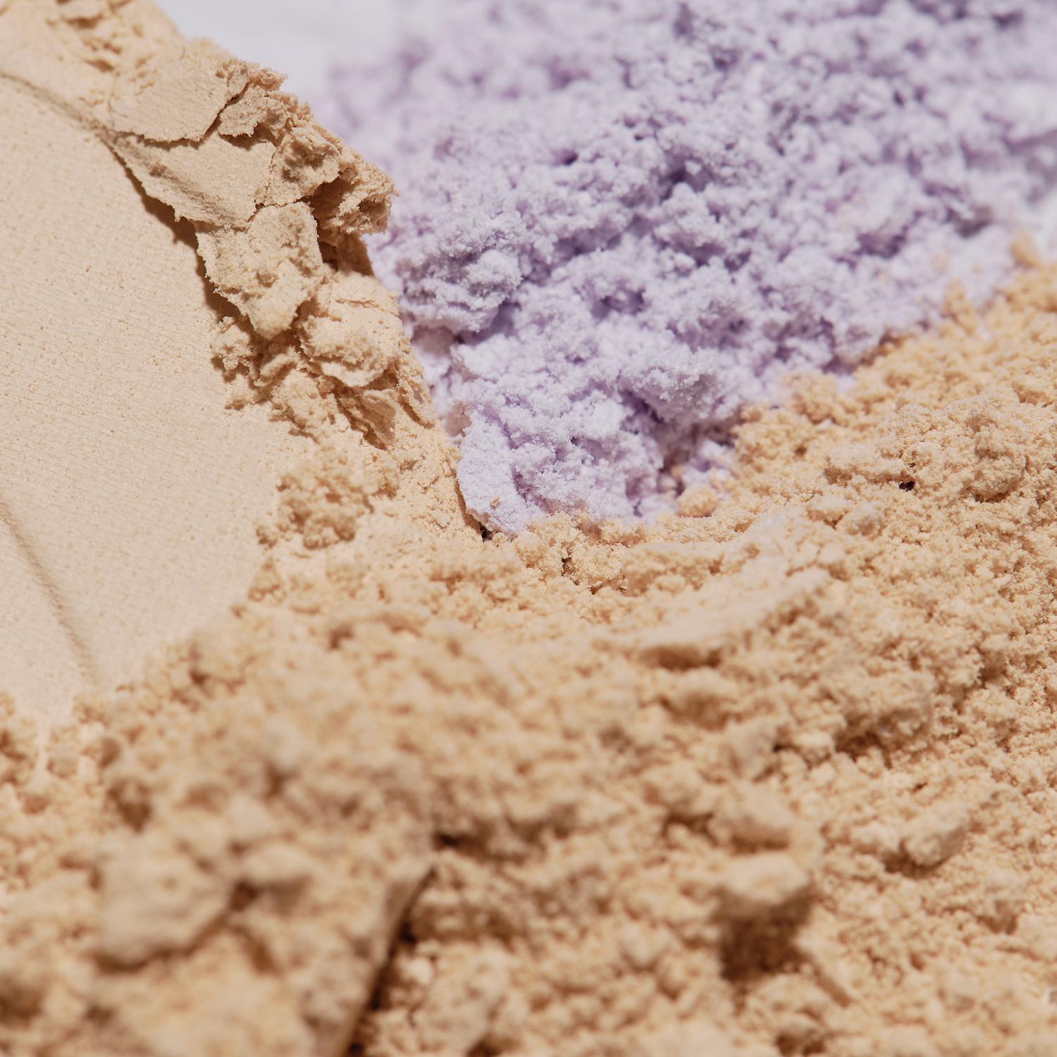 Hince Second Skin Airy Powder setting powder in a compact with a smooth, matte finish and translucent appearance.