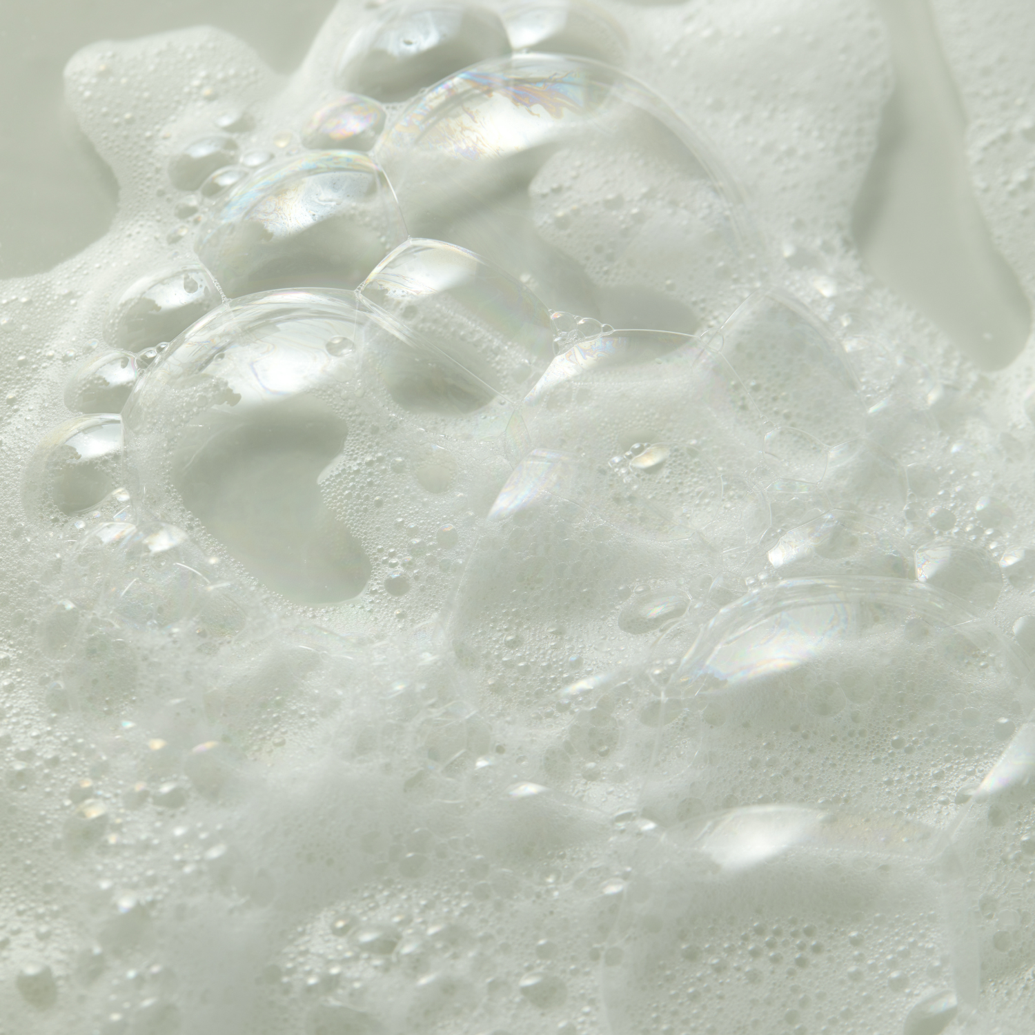 Goodal Houttuynia Cordata Hyaluron soothing pore cleansing foam in a 150ml gel and foam cleanser bottle.