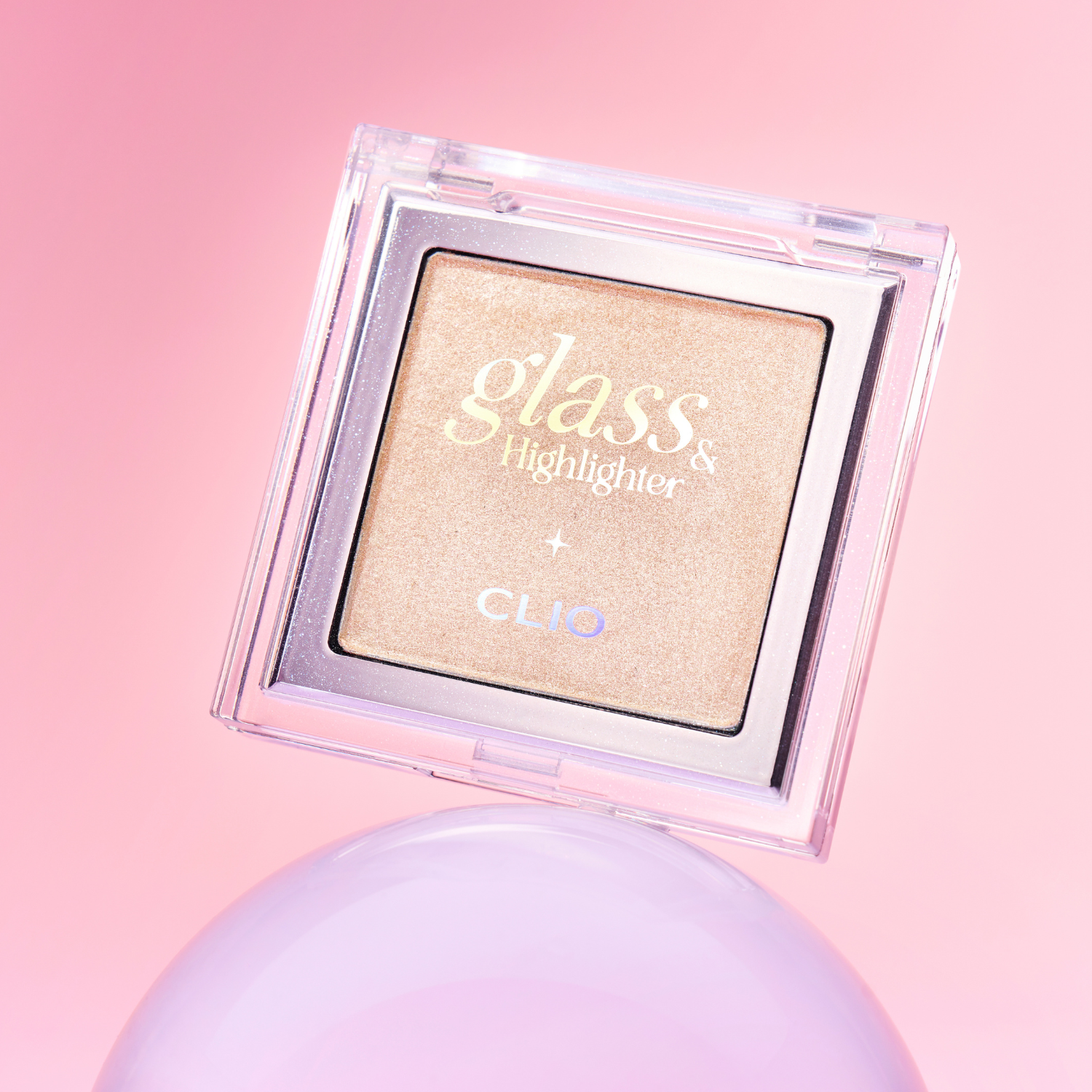 Clio Luxury Koshort Special Edition glass and highlighter with shimmering highlight and elegant design.