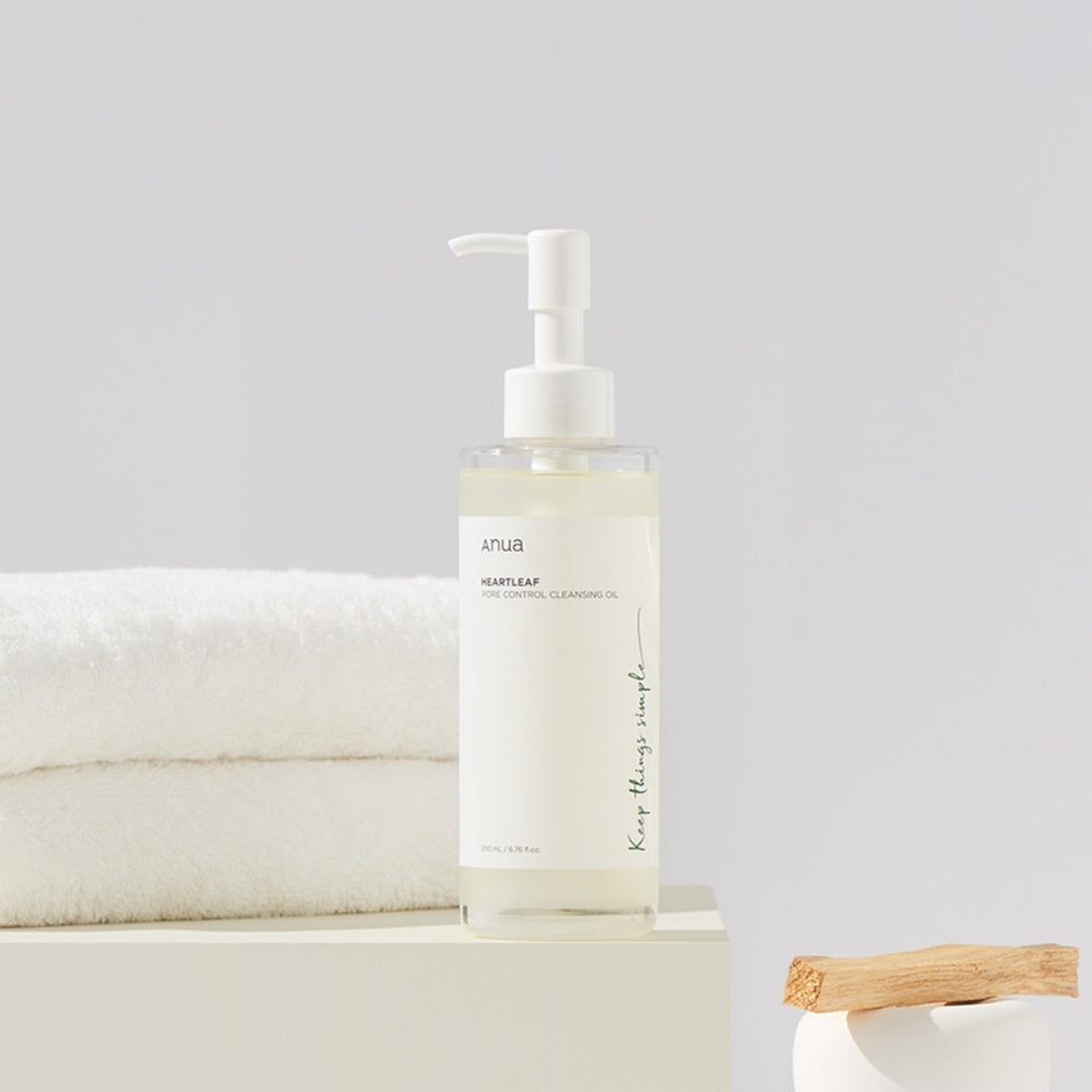 Anua Heartleaf Pore Control Cleansing Oil 200mL  -La Cosmetique