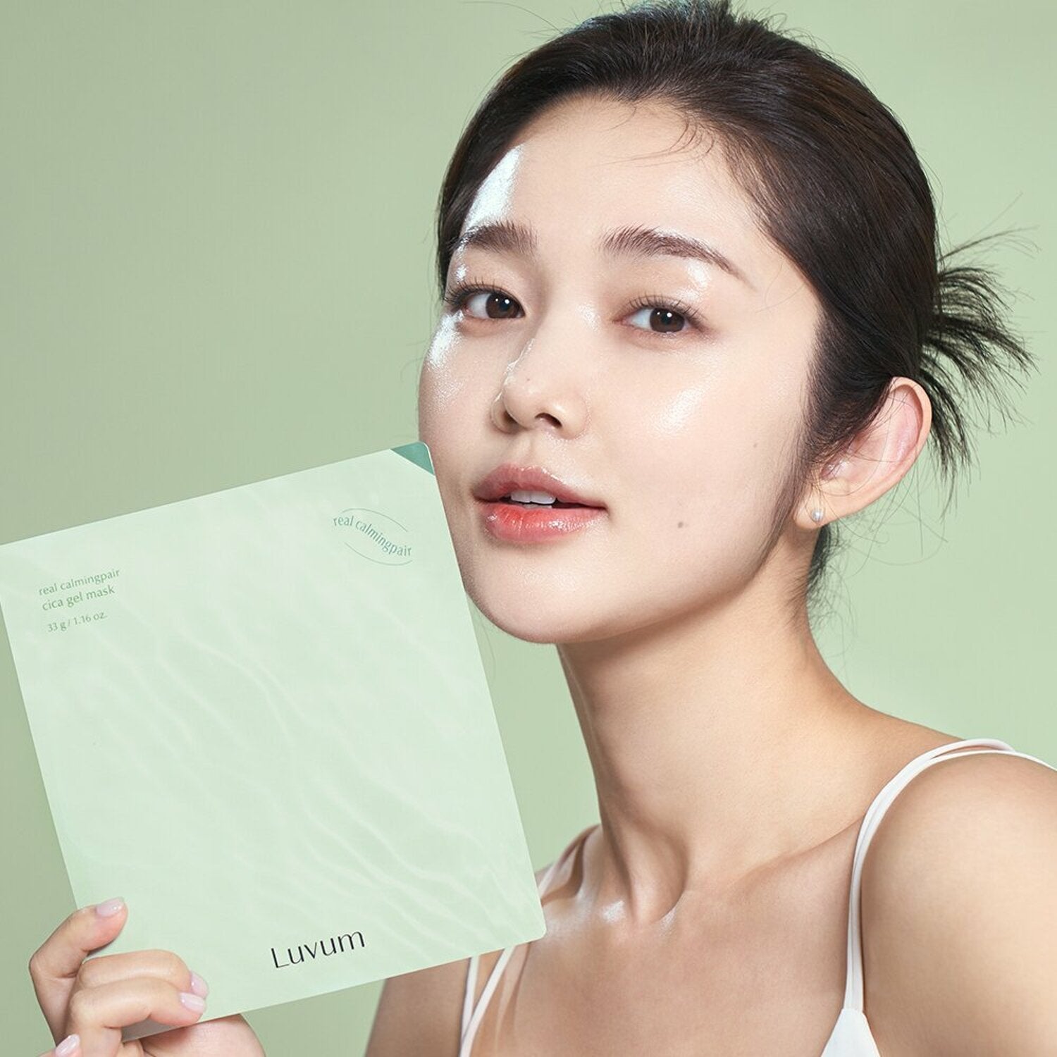 Luvum Calming Repair Cica Gel Sheet Mask box with five soothing, hydrating sheet masks for skin calming and repair.