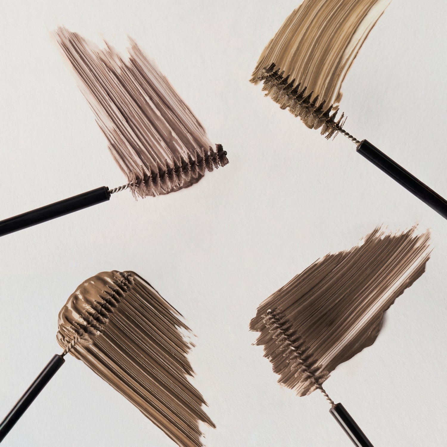 Clio Kill Brow Slim Ash eyebrowcara with a slim brow brush and ash-colored formula for defined, natural-looking eyebrows.