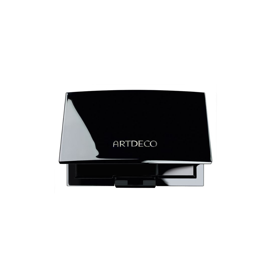 ARTDECO Beauty Box Quattro makeup tools with four eyeshadow shades in a sleek compact for versatile eye looks.