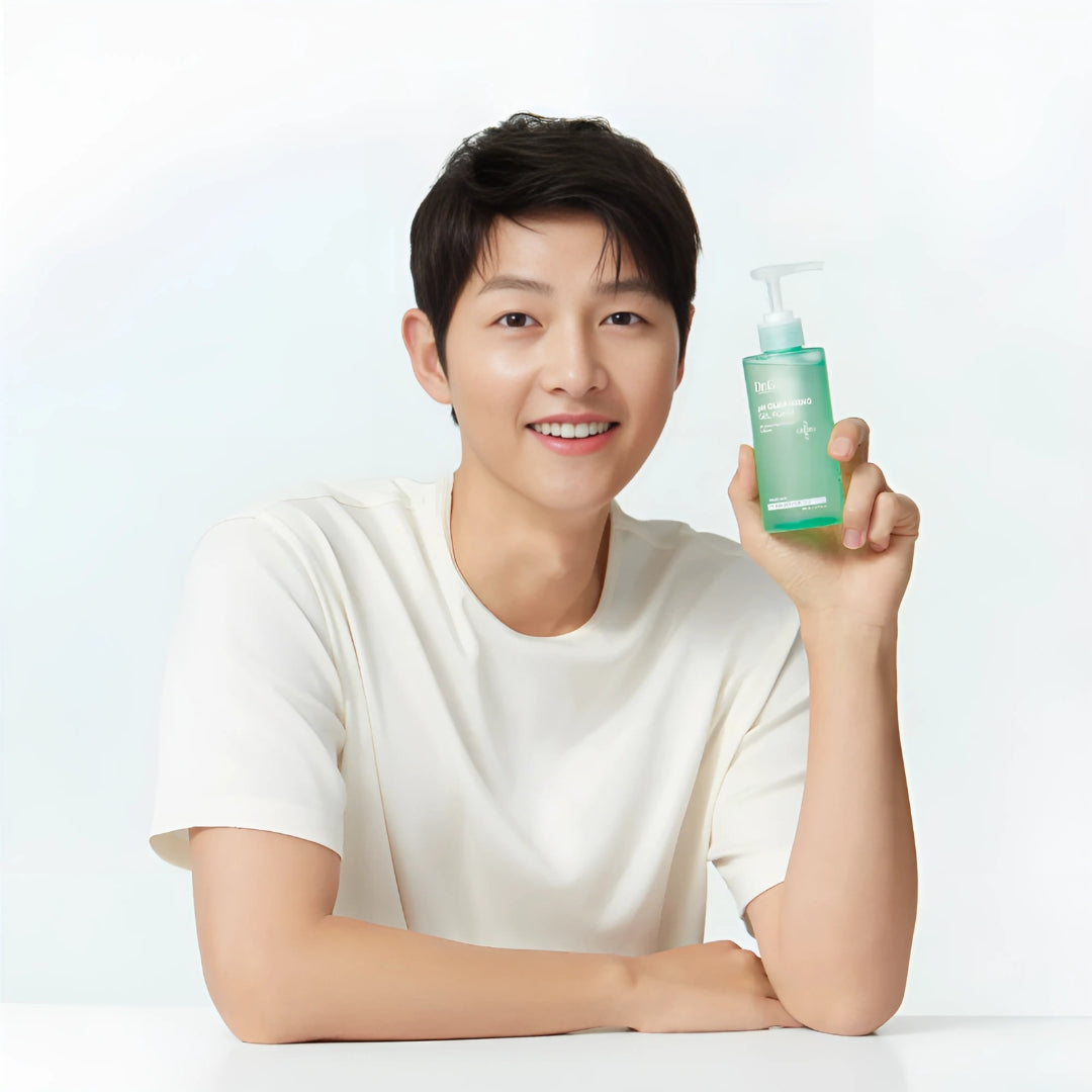 Dr. G pH Cleansing Gel Foam in a 200ml bottle, showing the gel and foam cleanser for balanced skin cleansing.
