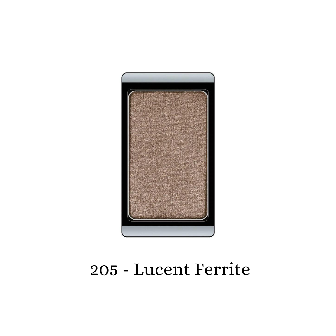 ARTDECO eyeshadow pearl in Lucent Ferrite with a shimmering, pearl finish and smooth texture, ideal for creating luminous eye looks.