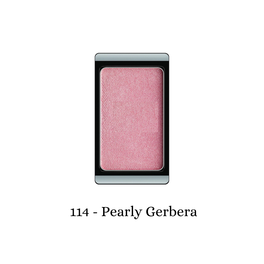 ARTDECO Eyeshadow Pearl in Pearly Gerbera with a shimmering pearl finish and soft pink hue, designed for a radiant eye look.