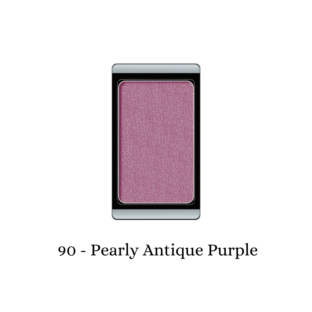 ARTDECO eyeshadow pearl in a shimmery antique purple shade, showcasing its smooth, luminous powder texture.