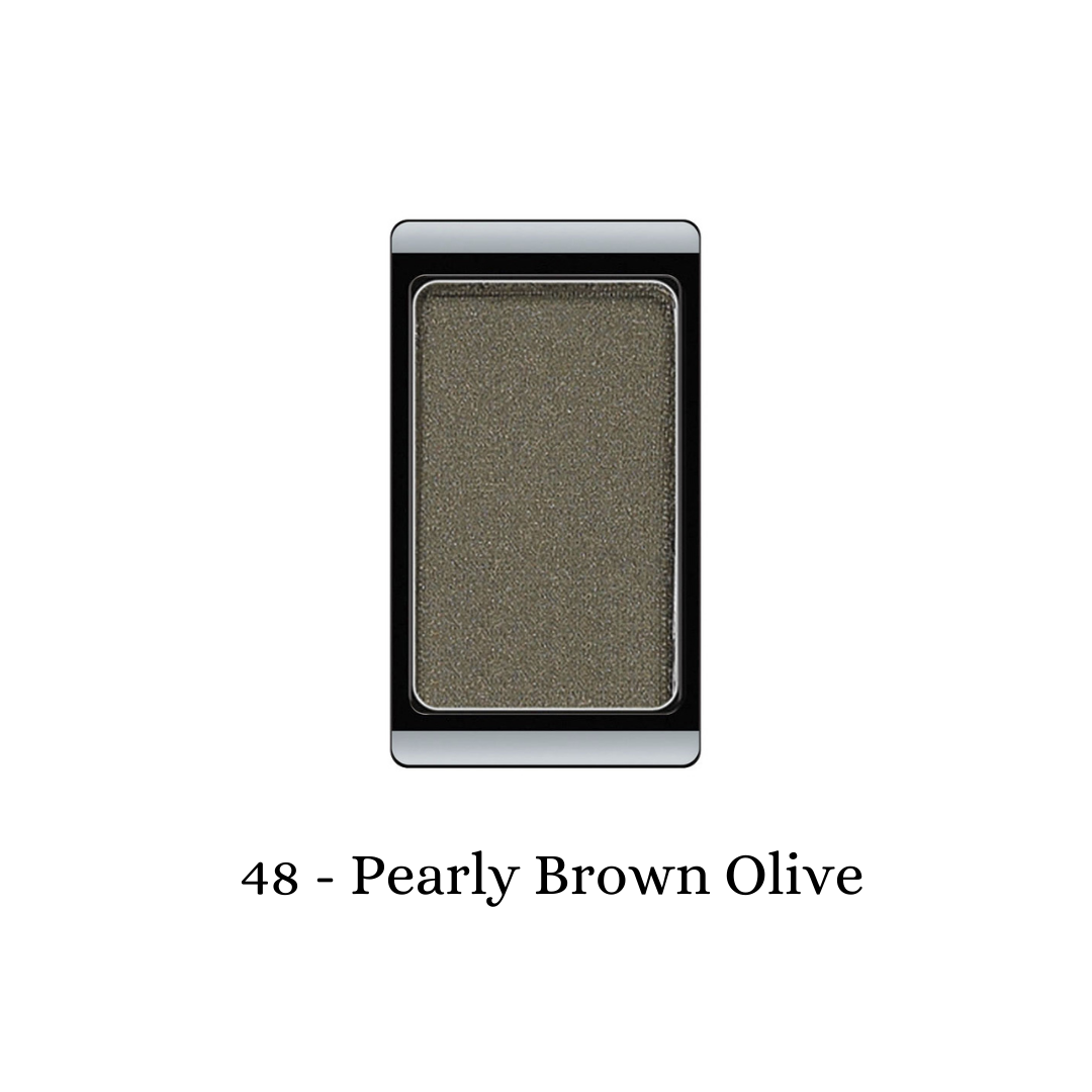 ARTDECO eyeshadow pearl in a pearly brown and olive shade, showcasing its smooth, shimmery texture and blendable formula.