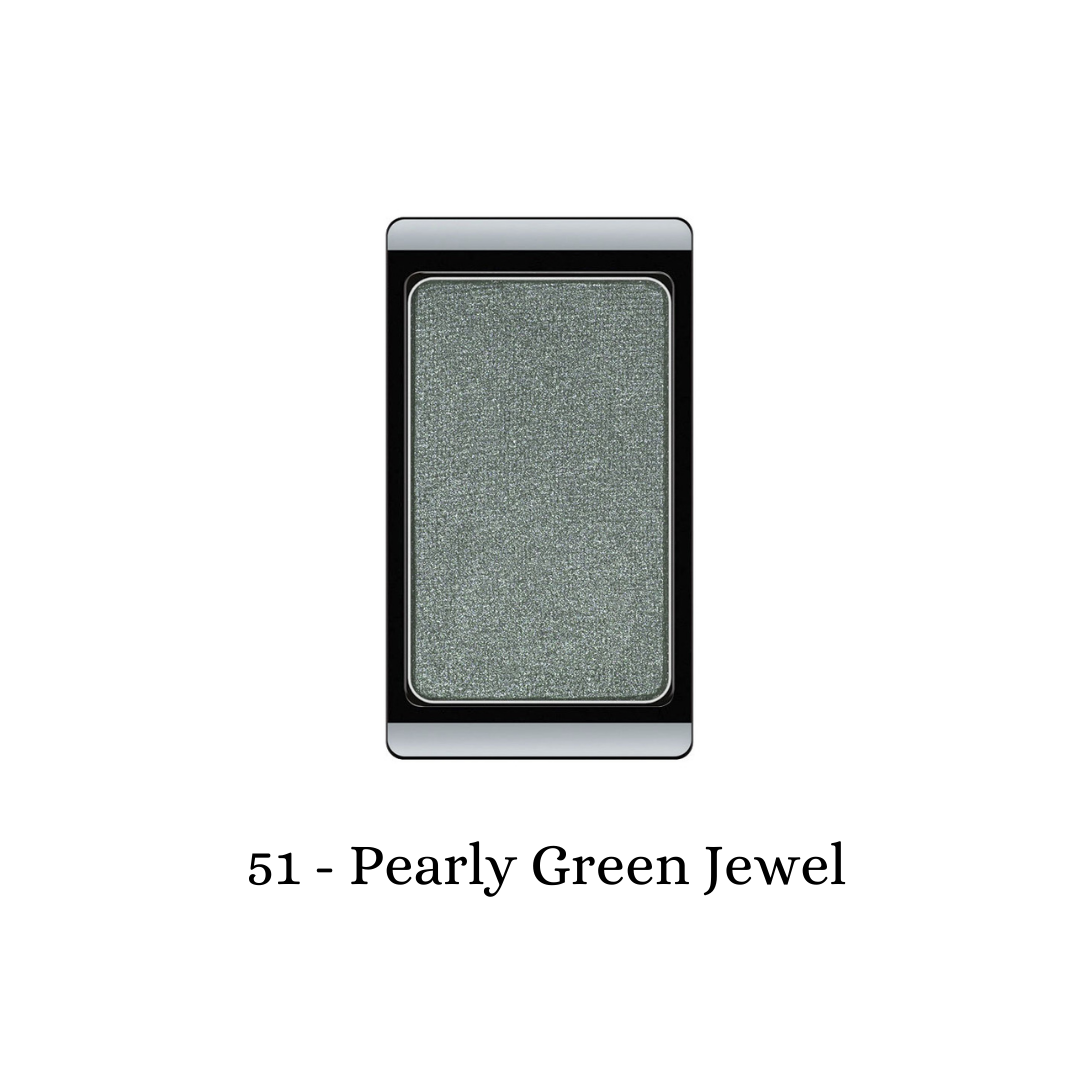 ARTDECO eyeshadow pearl in a shimmering pearly green jewel shade, showcasing the smooth, compact eyeshadow with a reflective finish.