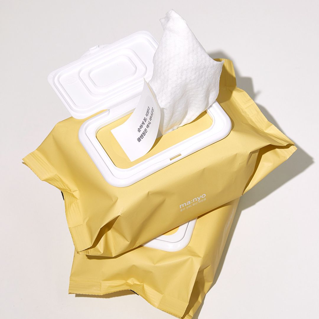 Ma:nyo Pure Cleansing Tissue with 80 sheets, soft facial cleansing tissues for gentle makeup removal and skin refreshment.