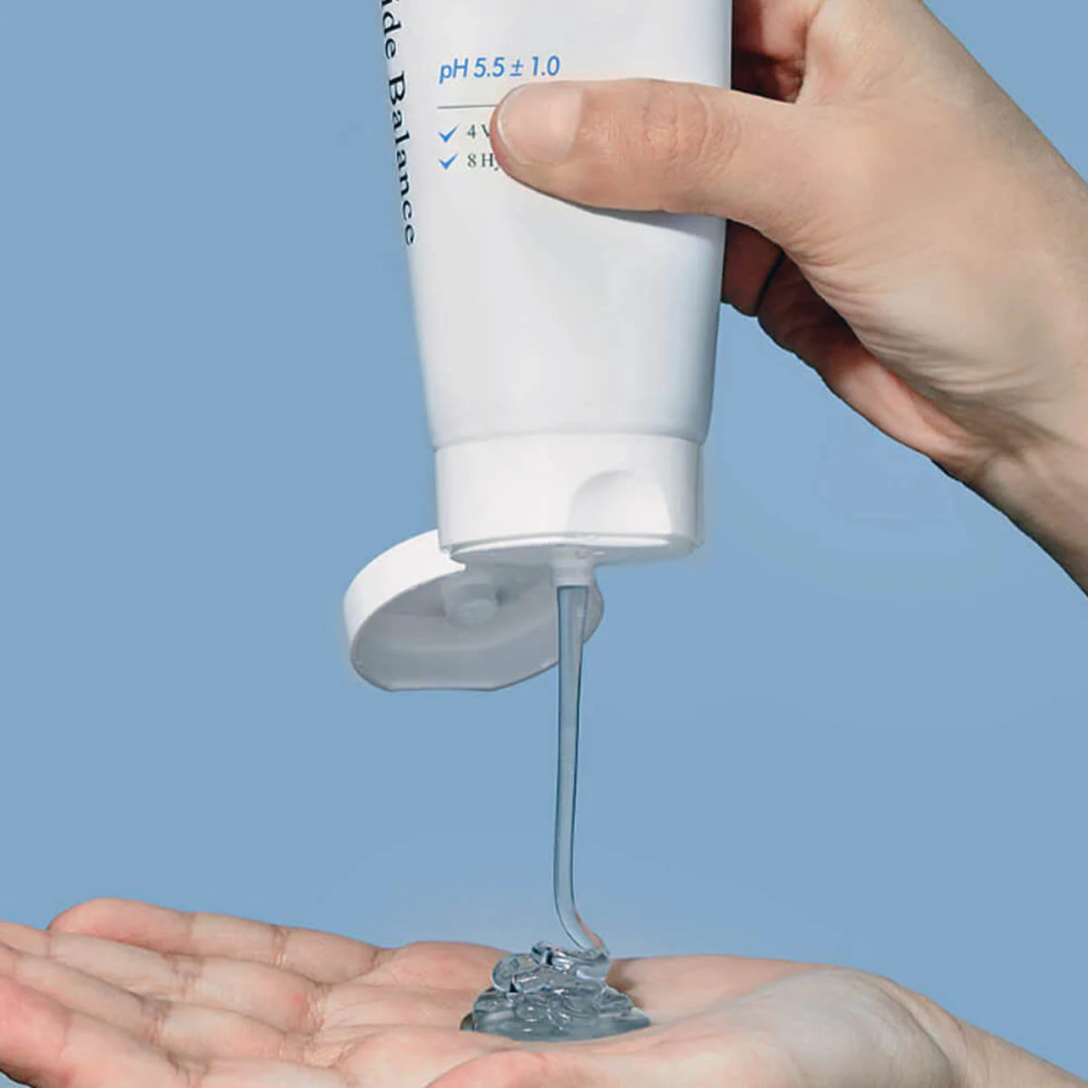 Medipeel Glutathione Hyal Aqua Foaming Gel Cleanser in 150ml, a gentle facial foam and gel cleanser with hydrating ingredients.