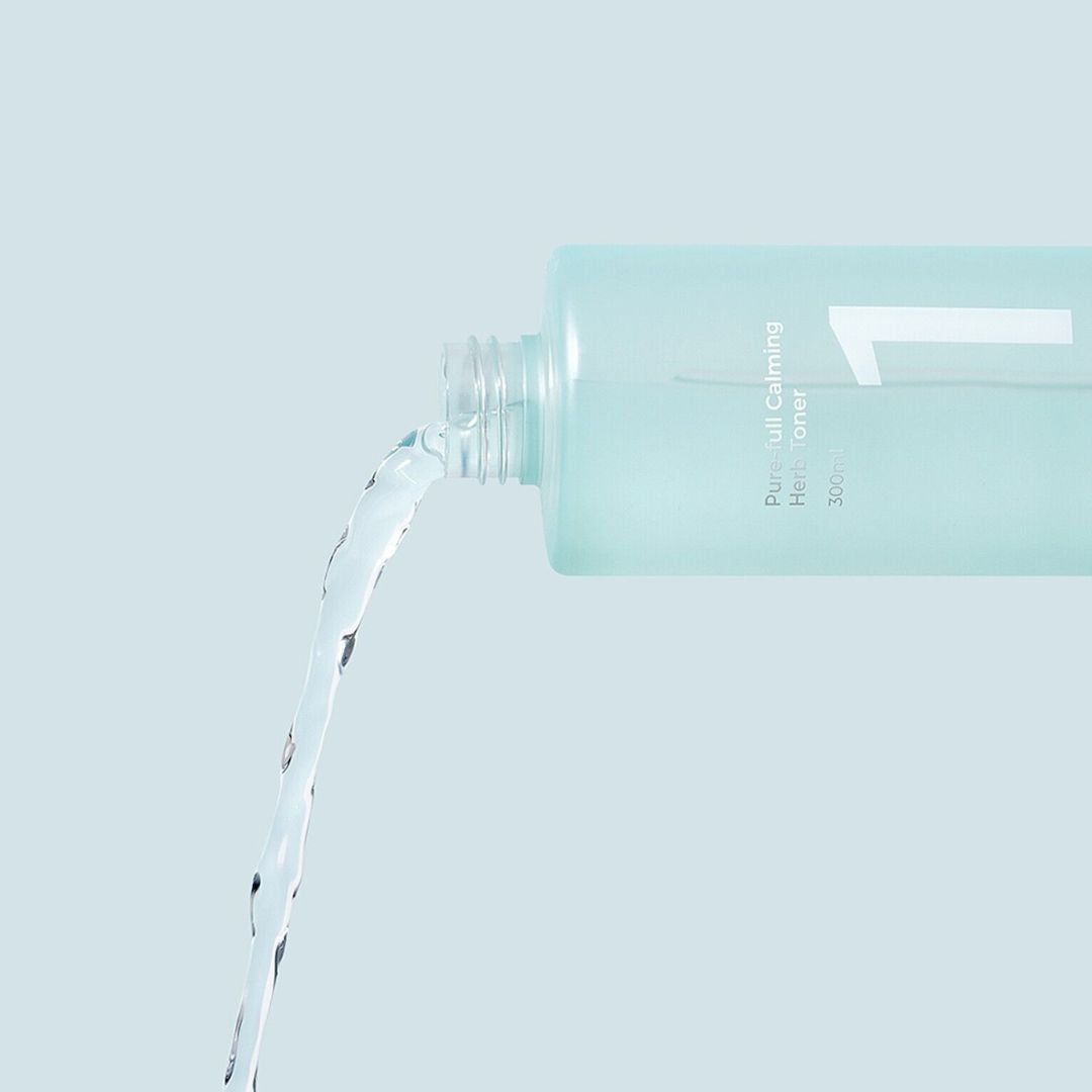 Numbuzin No.1 Pure-Full Calming Herb Toner 300ml, clear liquid in a white bottle with a minimalist label.