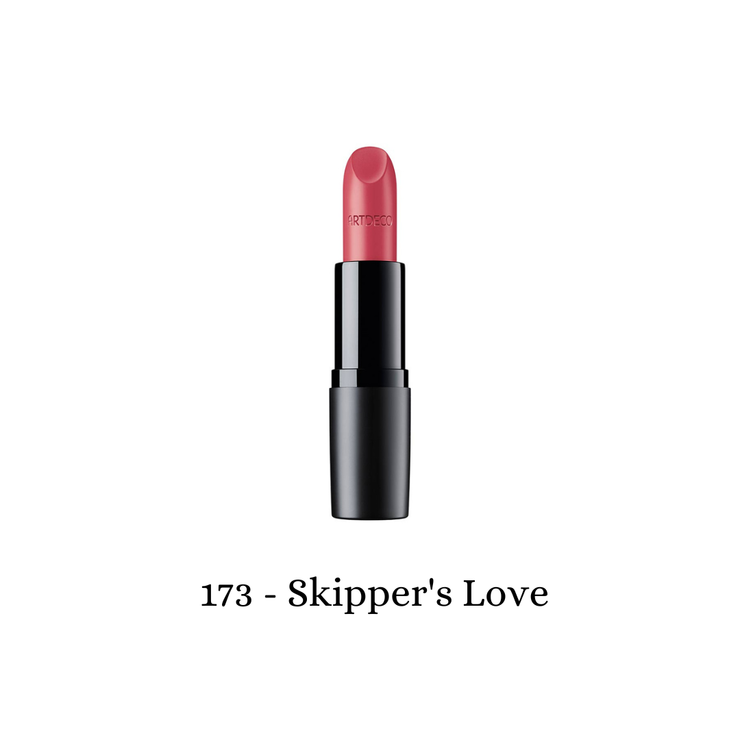 ARTDECO Perfect Mat Lipstick in a sleek tube, showcasing a rich, matte lipstick shade with a smooth finish.