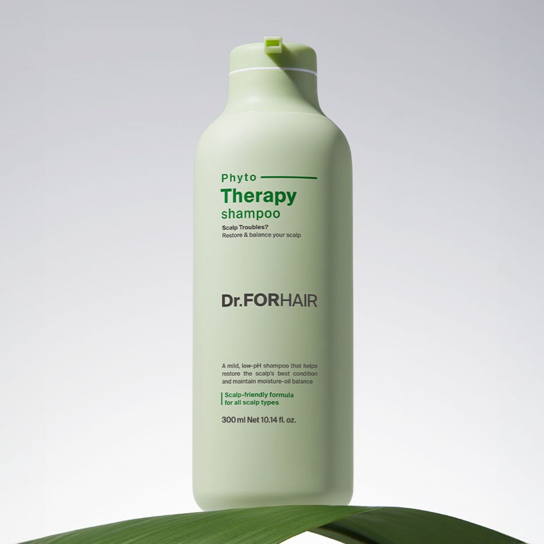 Dr.Forhair Phyto Therapy Shampoo 300ml bottle with label, natural ingredients, and clear plastic cap.