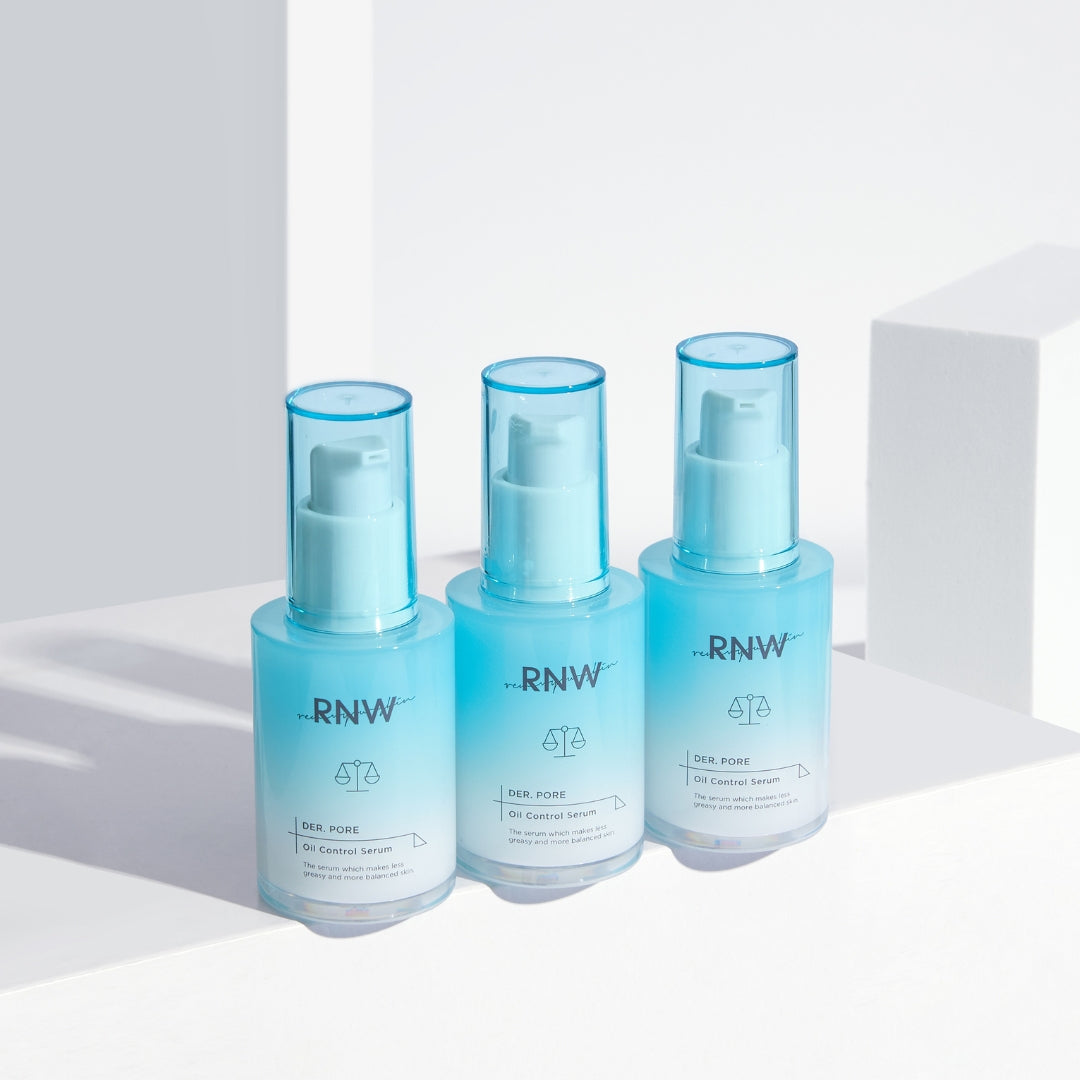 RNW Der. Pore Oil Control Serum 30ml bottle, clear liquid serum designed to reduce pore size and control oil.