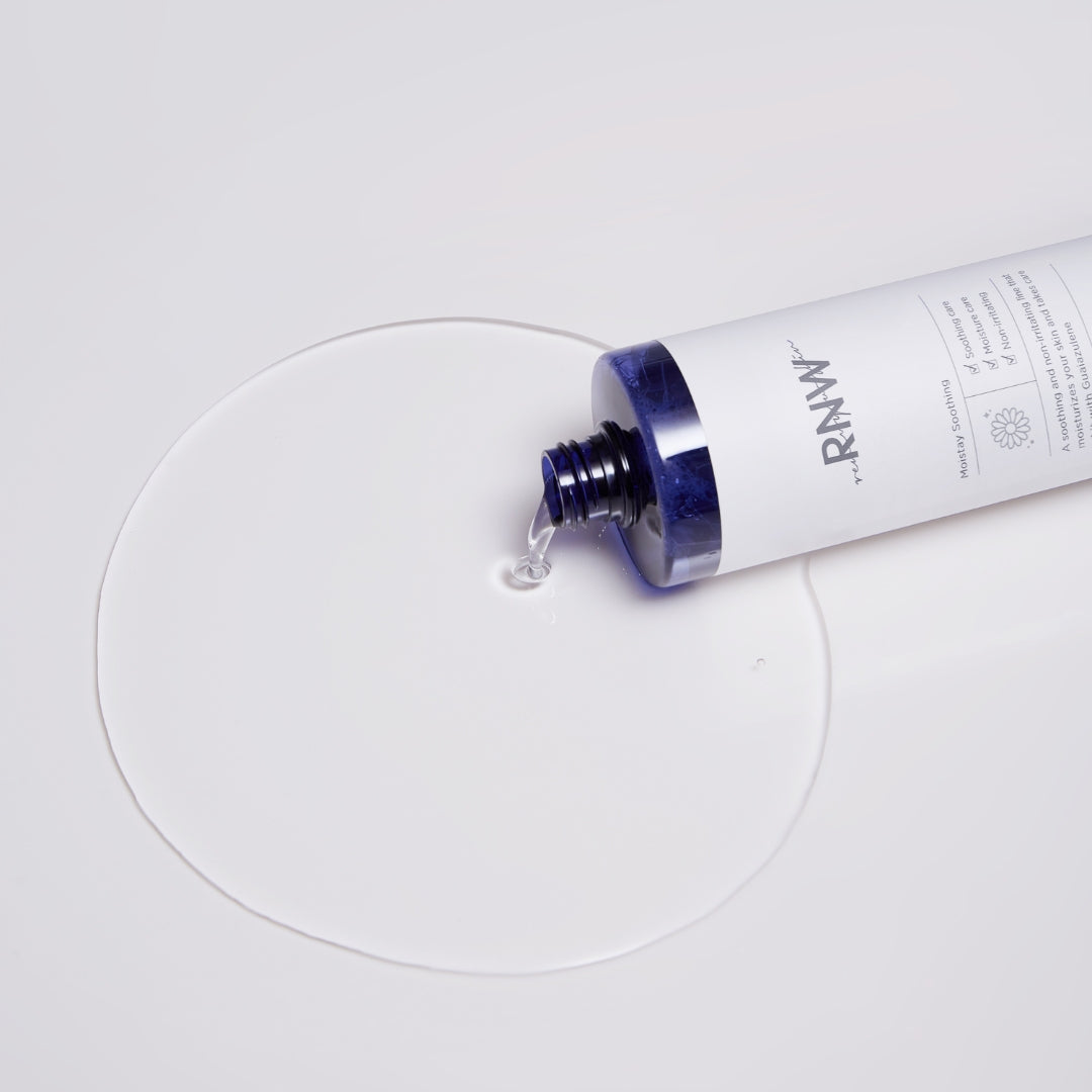 RNW Der. Moistay Soothing Skin Toner bottle, 500ml, with clear liquid and minimalist label, designed for gentle skin hydration.