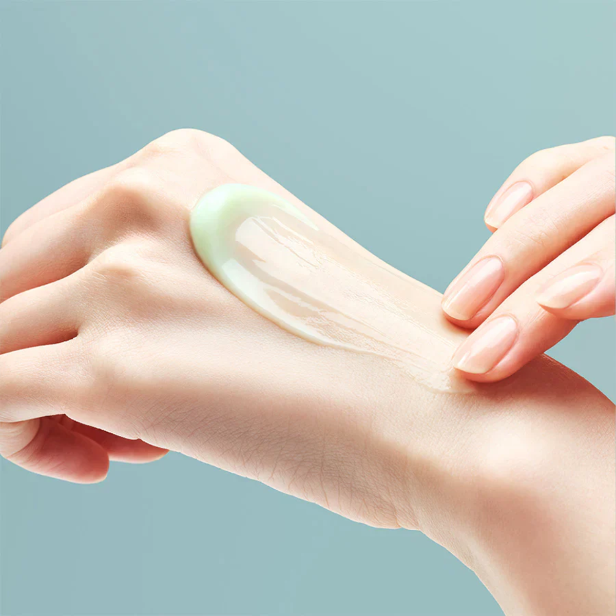 TOCOBO Cica Calming Gel Cream face moisturizer in 75ml jar, with a soothing, gel-like texture and calming ingredient formula.