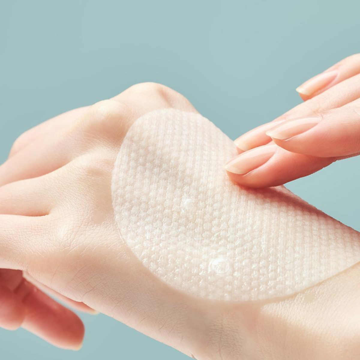 TOCOBO Cica Calming Aqua Pad toner pad, square-shaped with 60 soothing, hydrating calming aqua pads for sensitive skin.