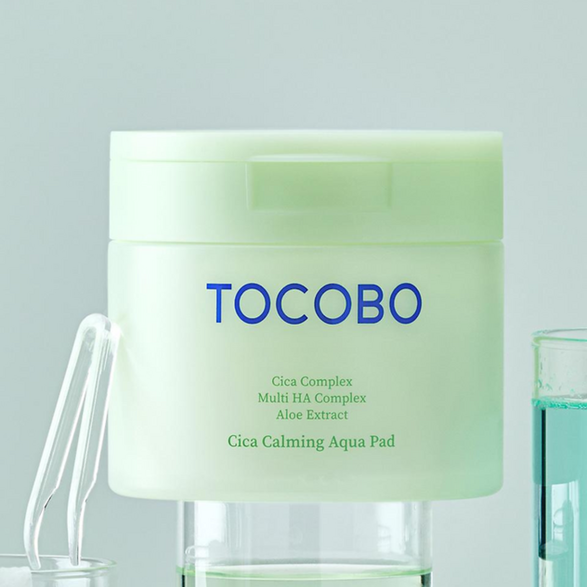 TOCOBO Cica Calming Aqua Toner Pad with 60 soothing, pre-soaked pads for gentle skincare and hydration.