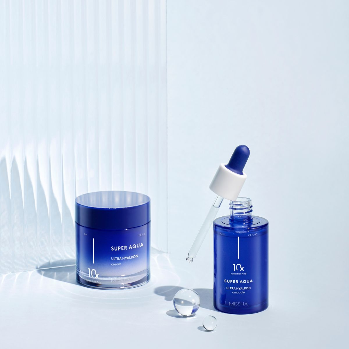 Missha Super Aqua Ultra Hyalron Balm Cream in 70ml jar, a hydrating face moisturizer with a smooth, creamy texture.