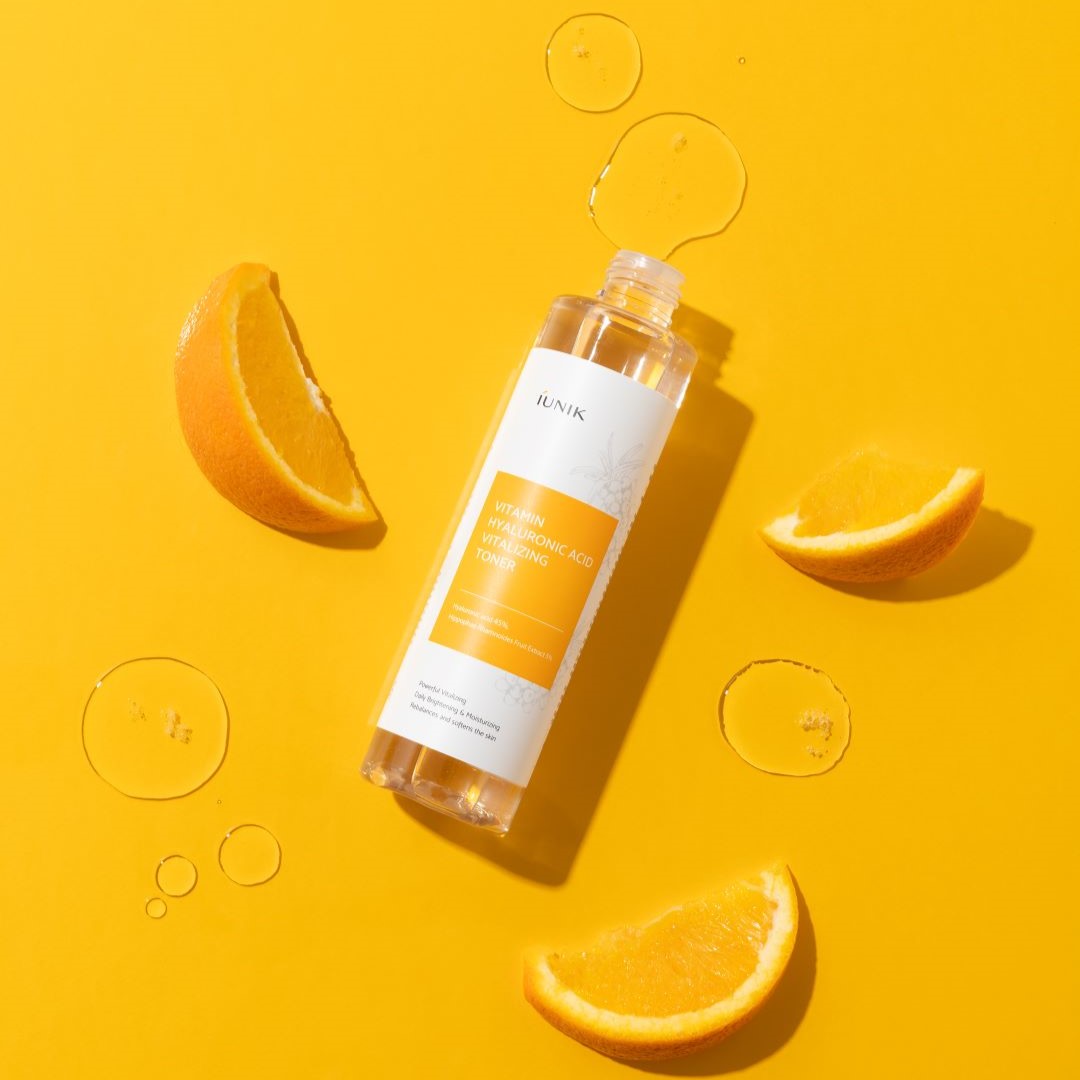iUNIK Vitamin Hyaluronic Acid Vitalizing Toner 200ml bottle with clear liquid and label, skincare product for hydration and revitalization.