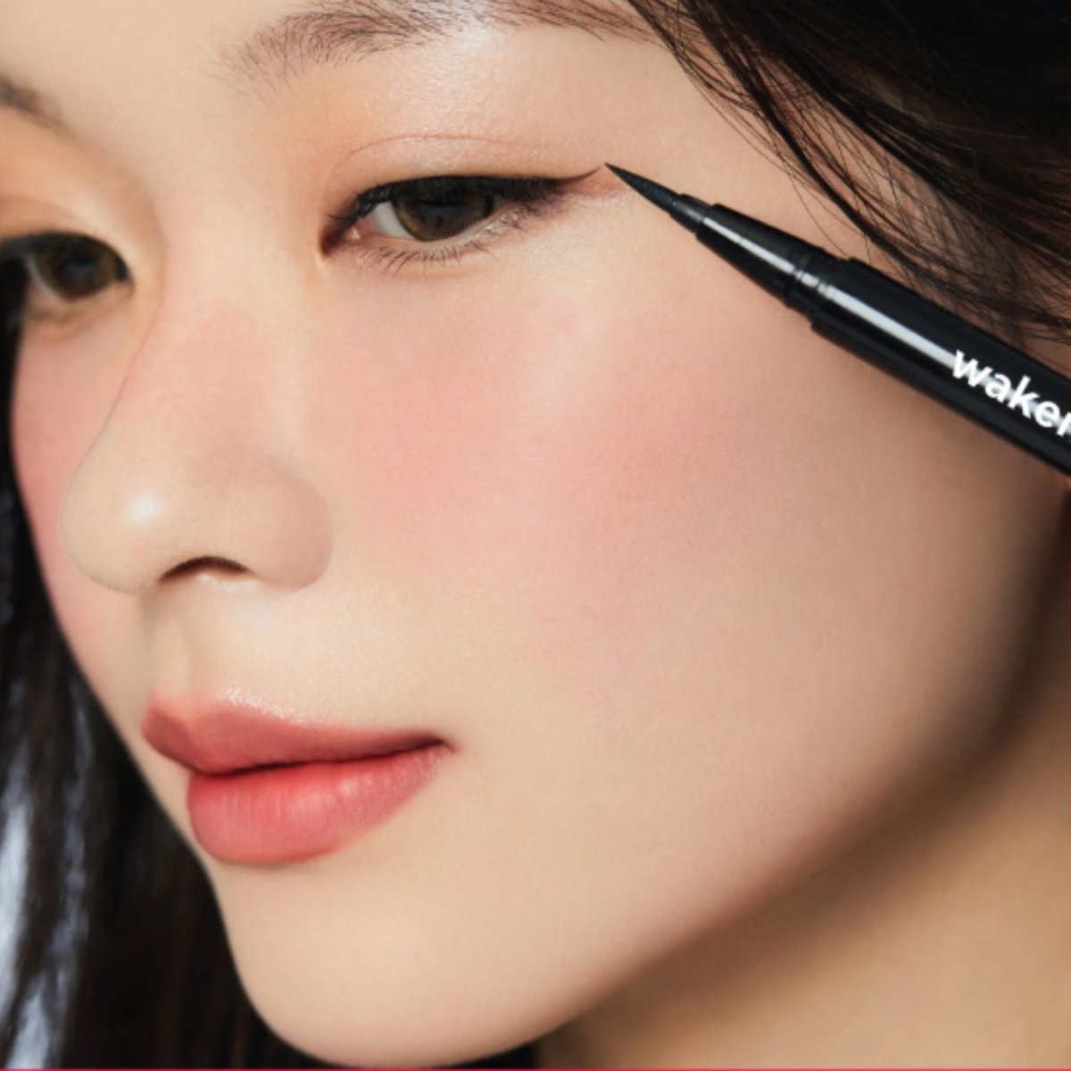 Wakemake Any Proof Eyeliner AD | La Cosmetique