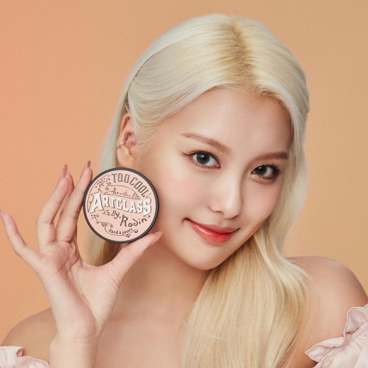 Too Cool For School Artclass By Rodin Blusher | La Cosmetique