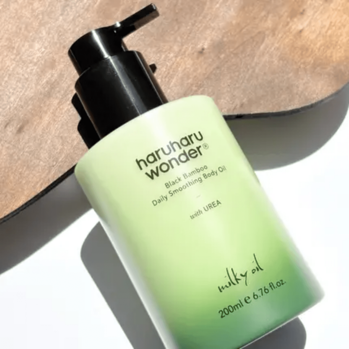 Haruharu Wonder Black Bamboo Daily Smoothing Body Oil | La Cosmetique